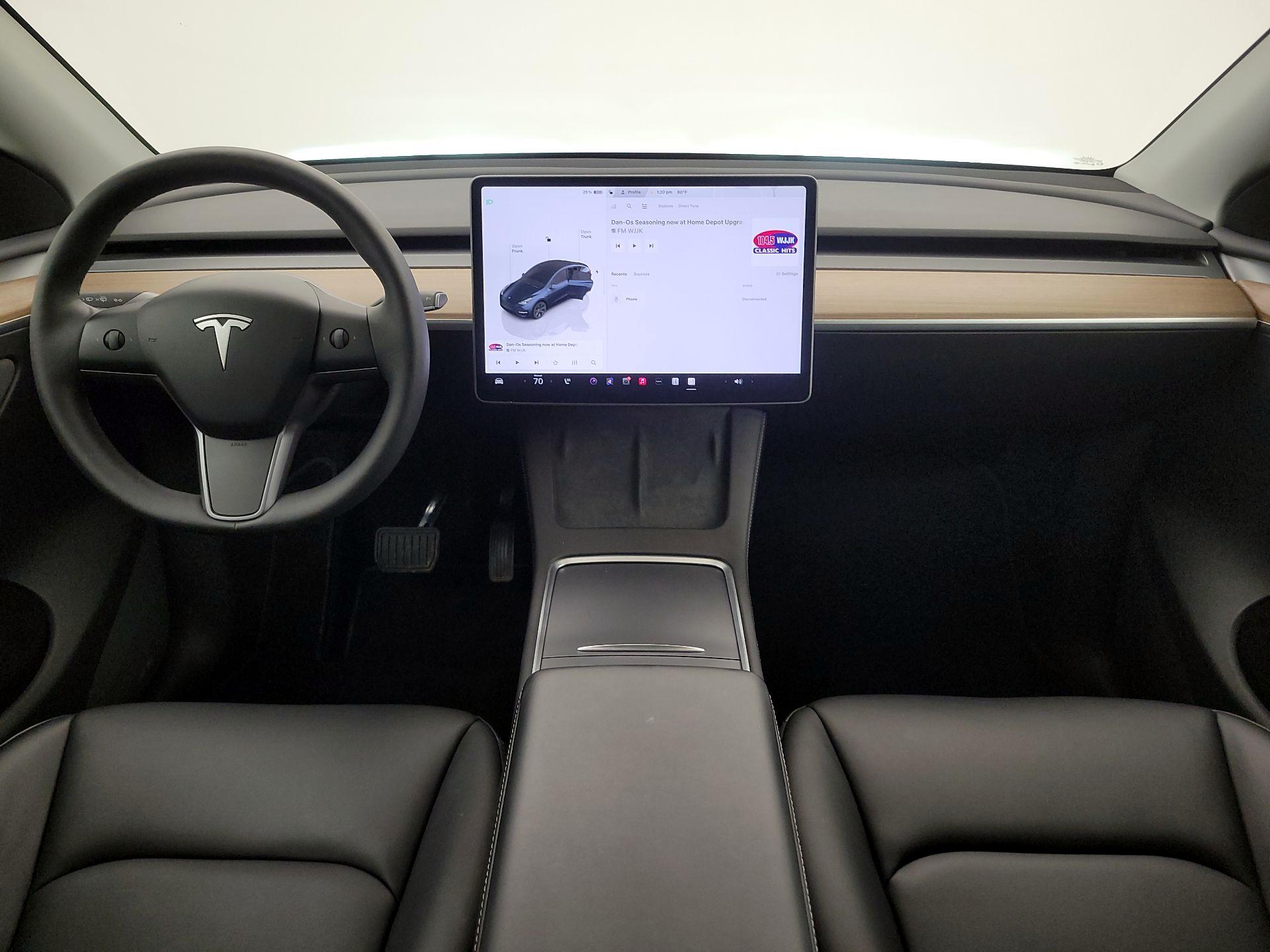 Thumbnail: 2025 Tesla Model Y - 9