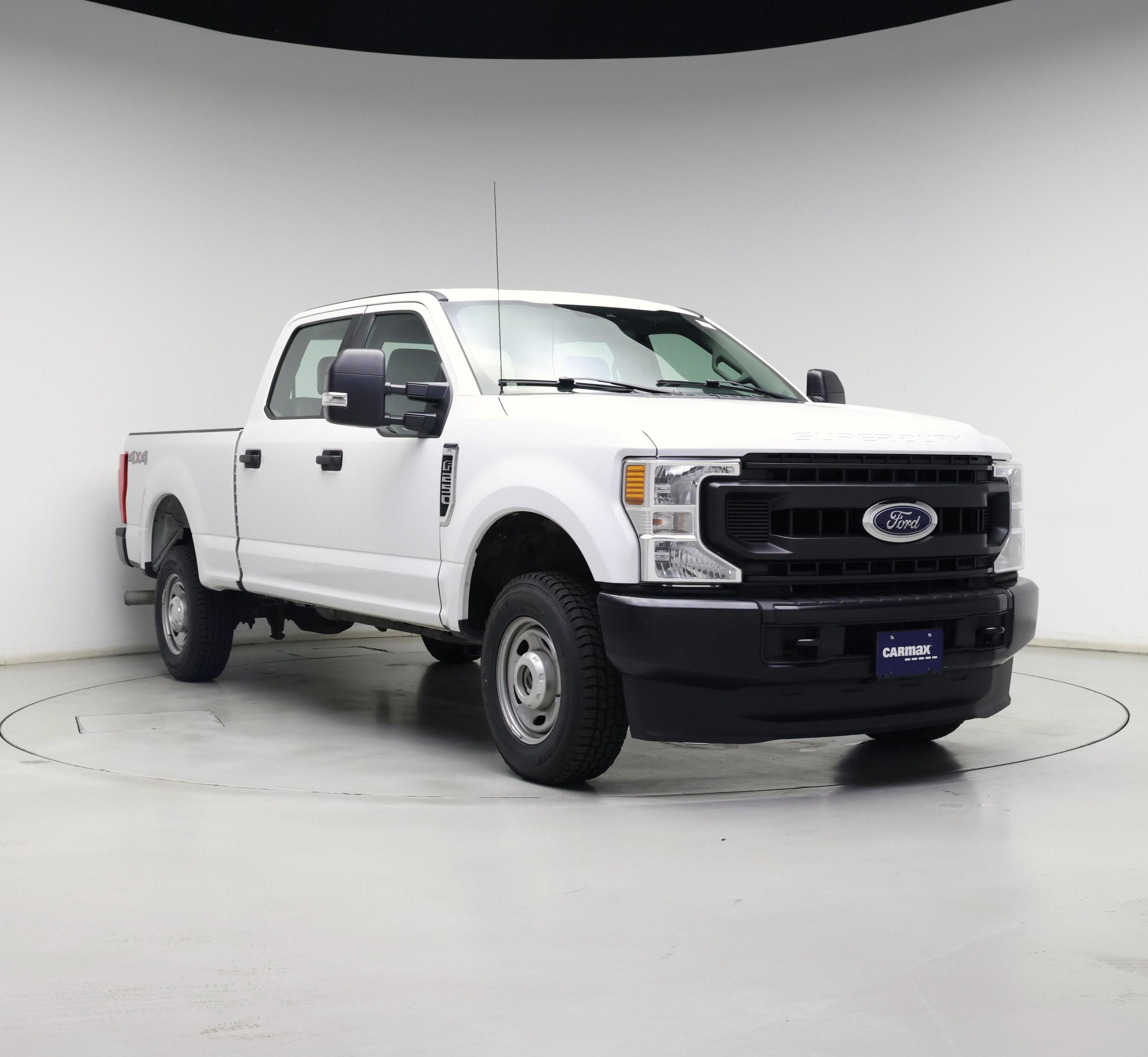 White 2020 Ford F-250 Super Duty XL Crew Cab 4WD Pickup Truck Four-Wheel Drive Automatic