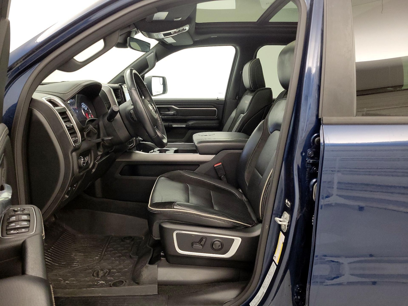 2023 RAM Ram 1500 Pickup Laramie - Photo 12