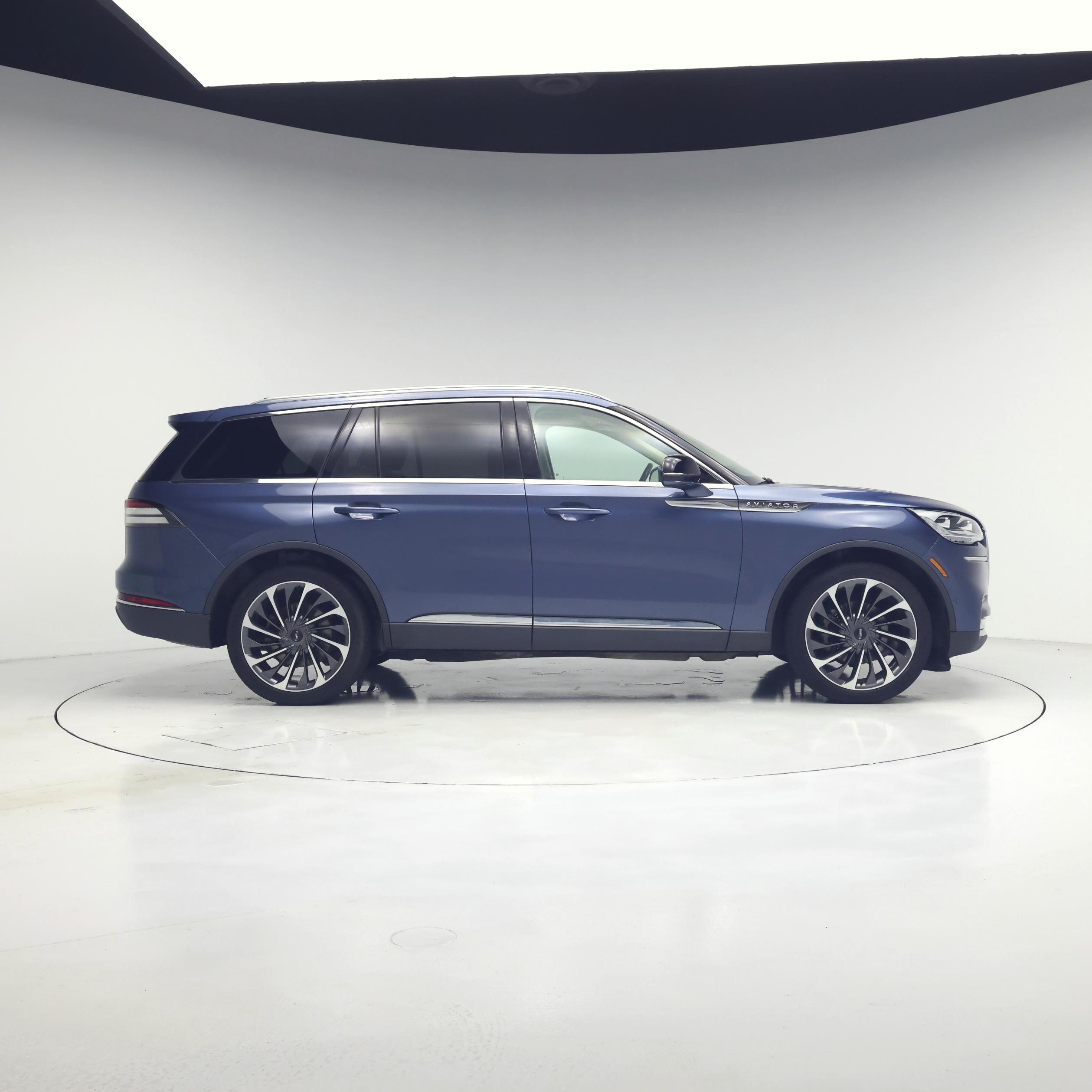 Thumbnail: 2020 Lincoln Aviator - 7