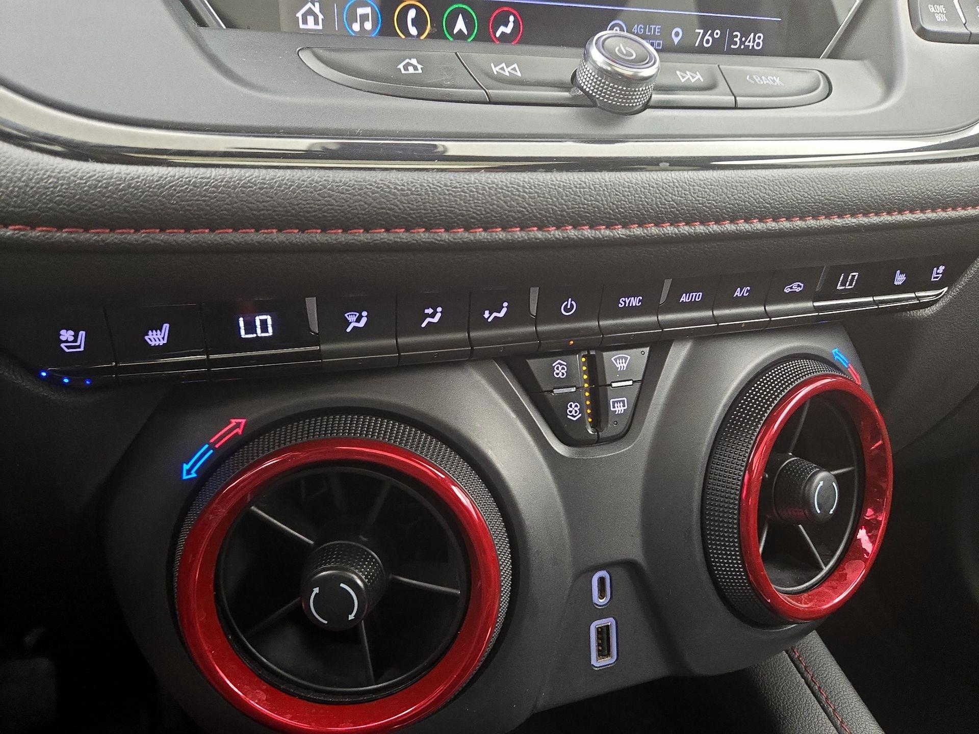 Thumbnail: 2022 Chevrolet Blazer - 17