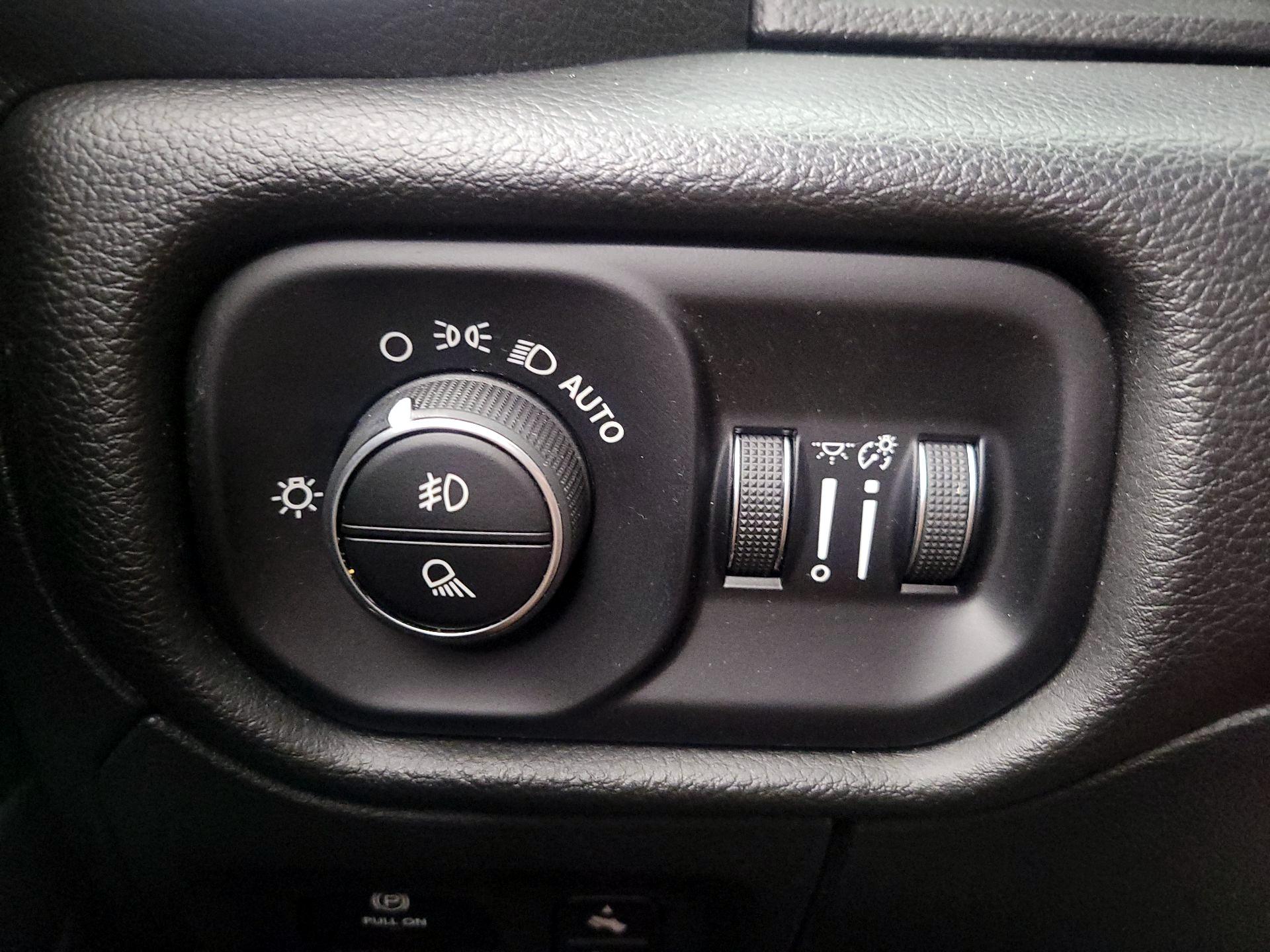 Thumbnail: 2023 RAM 1500 - 13