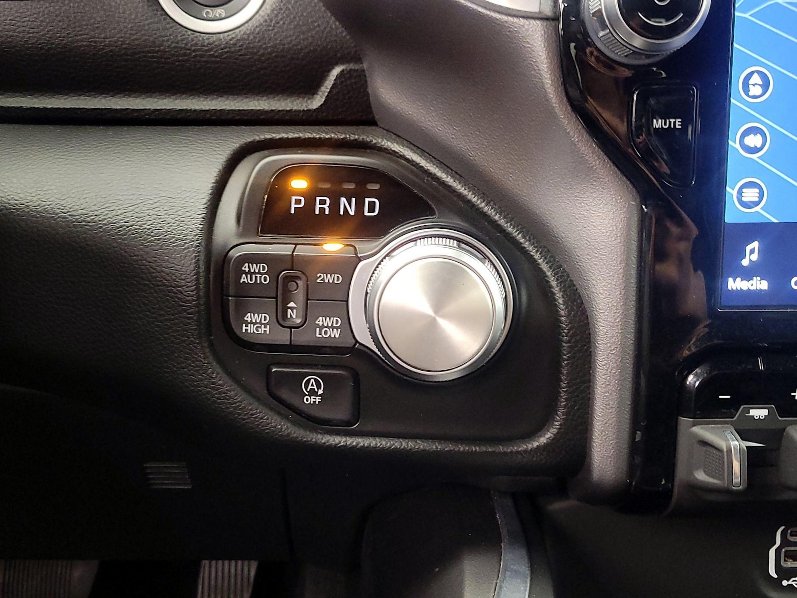 2023 RAM Ram 1500 Pickup Laramie - Photo 19
