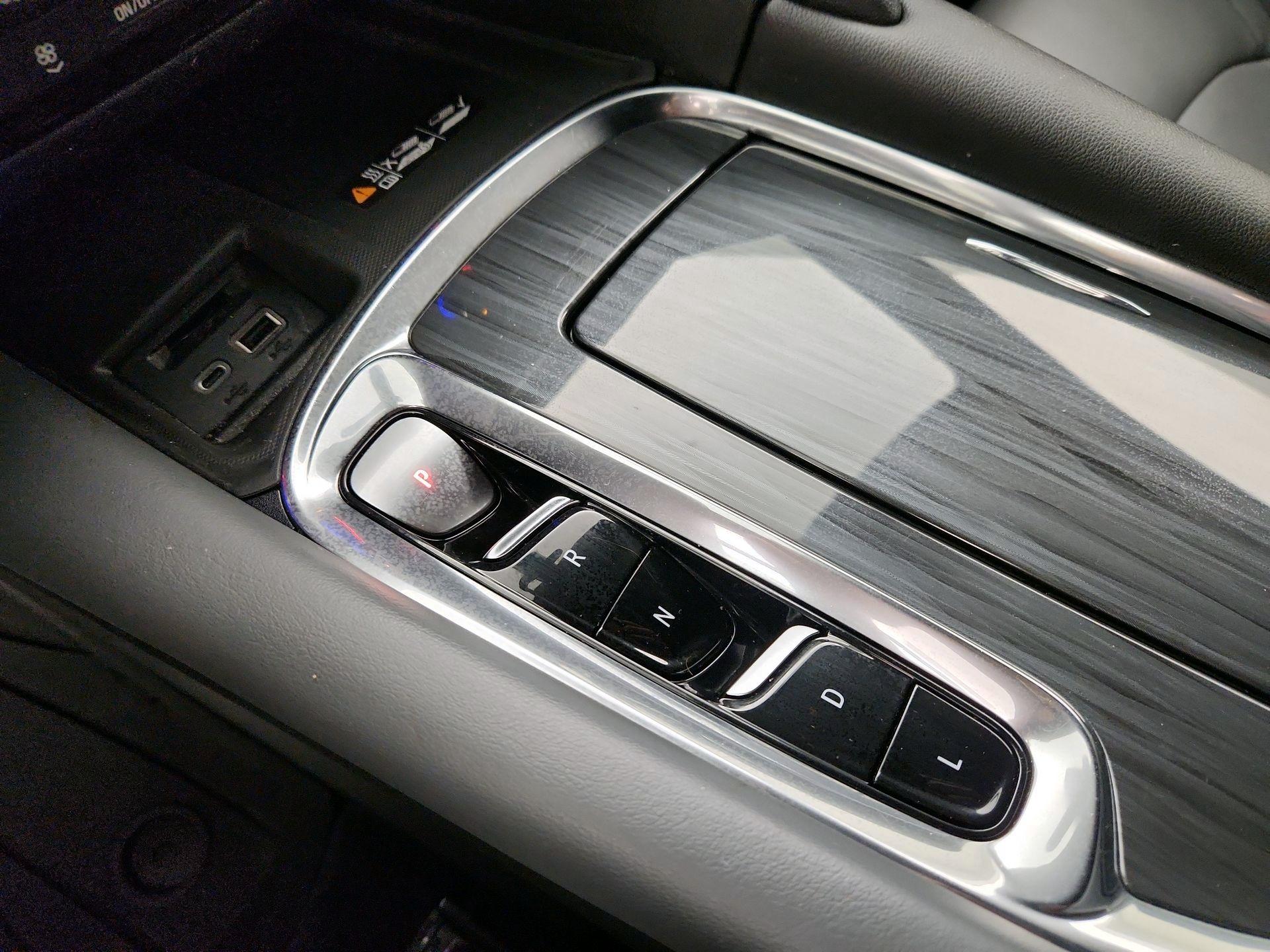 Thumbnail: 2023 Buick Enclave - 17