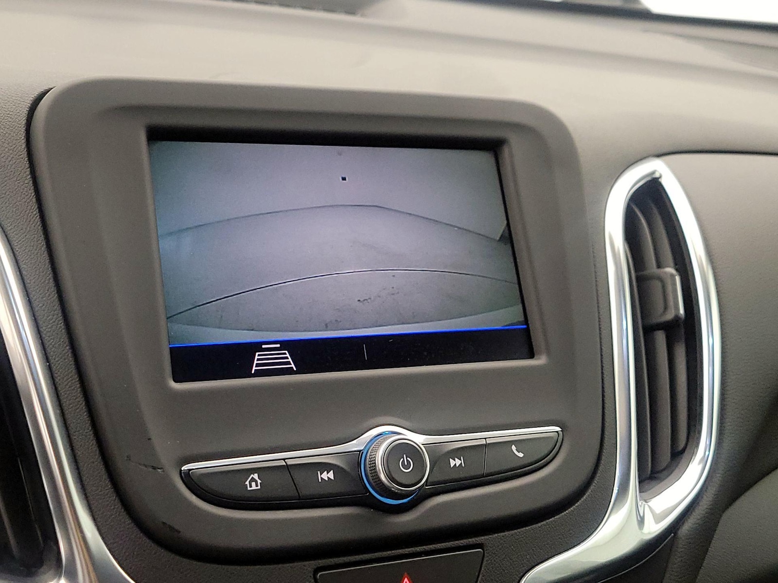 2021 Chevrolet Equinox LT - Photo 15