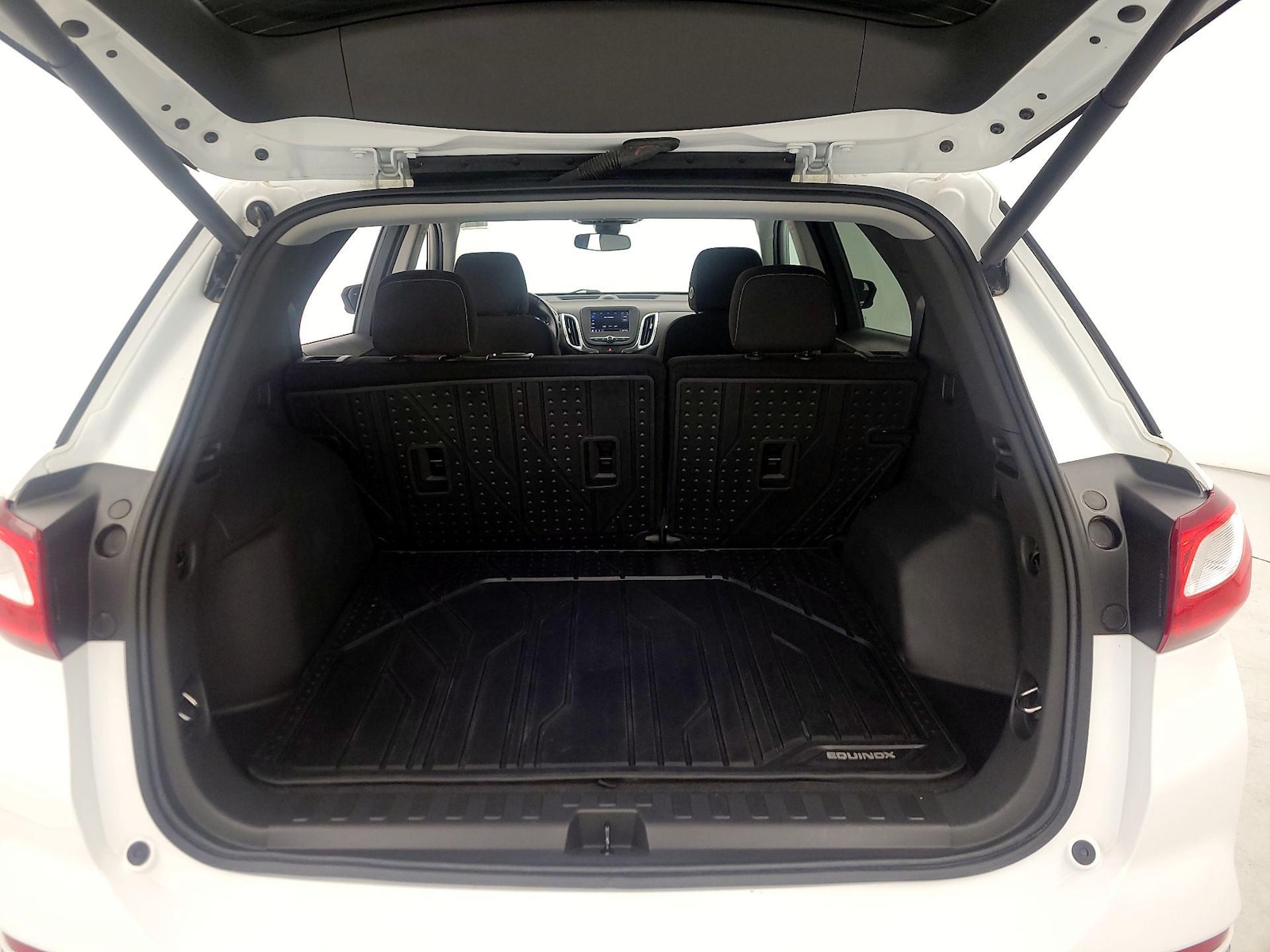 2021 Chevrolet Equinox LT - Photo 21