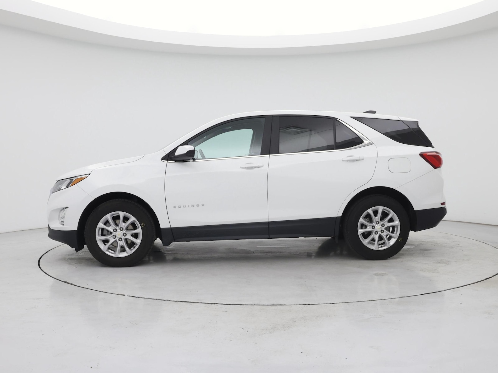 2021 Chevrolet Equinox LT - Photo 4
