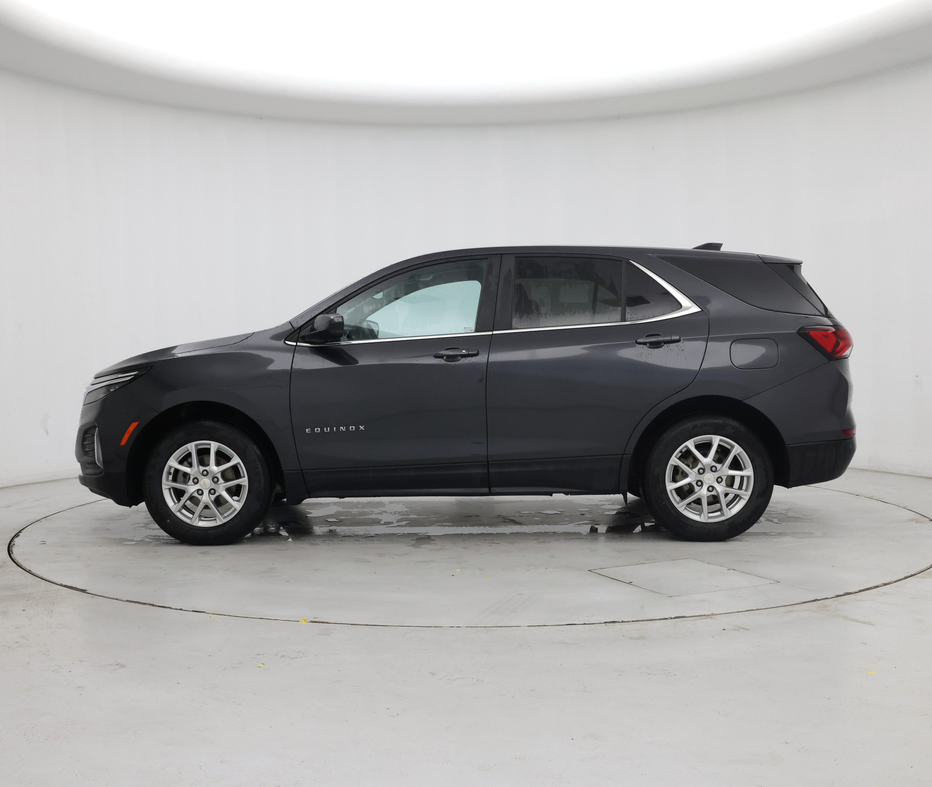 Thumbnail: 2023 Chevrolet Equinox - 3