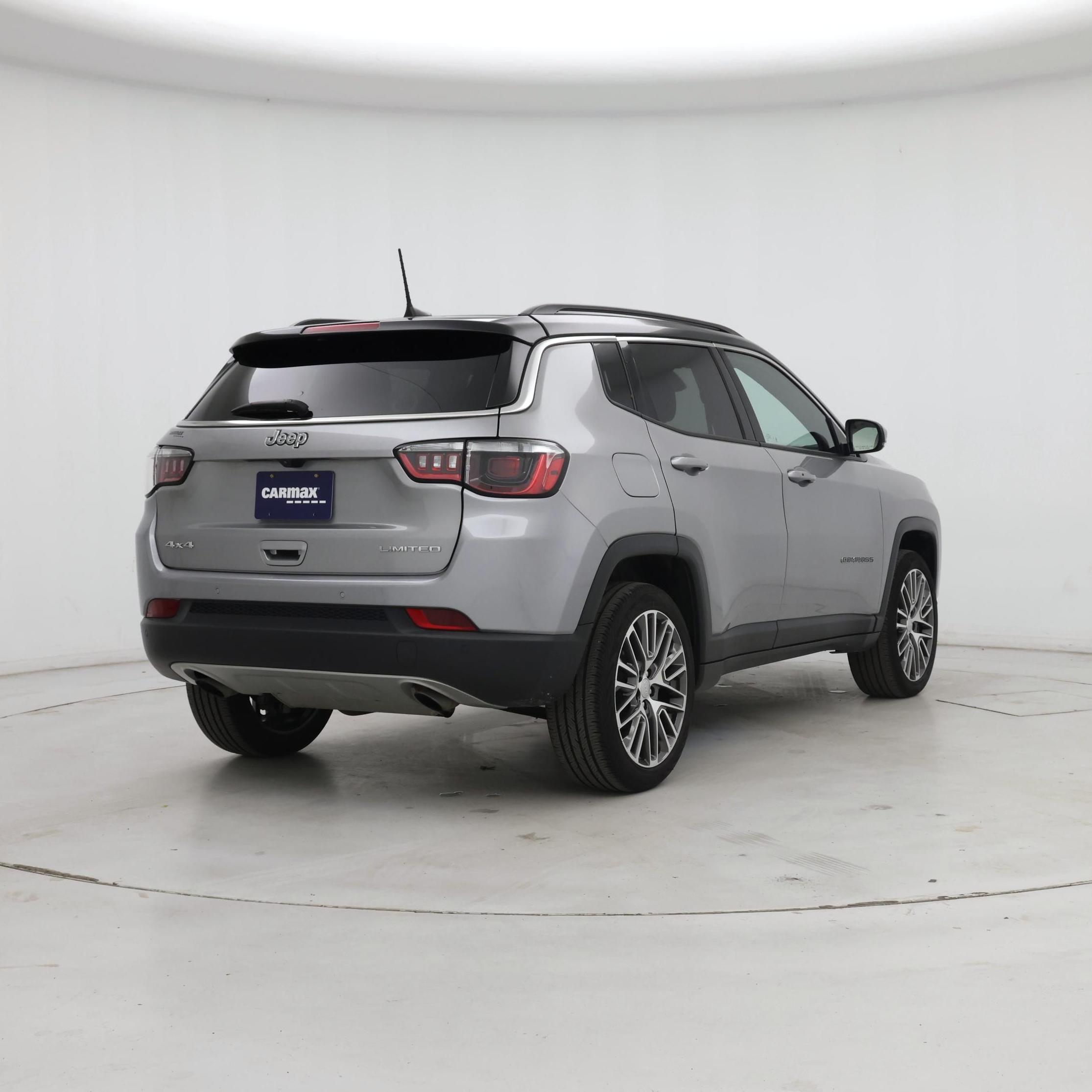 Thumbnail: 2023 Jeep Compass - 8