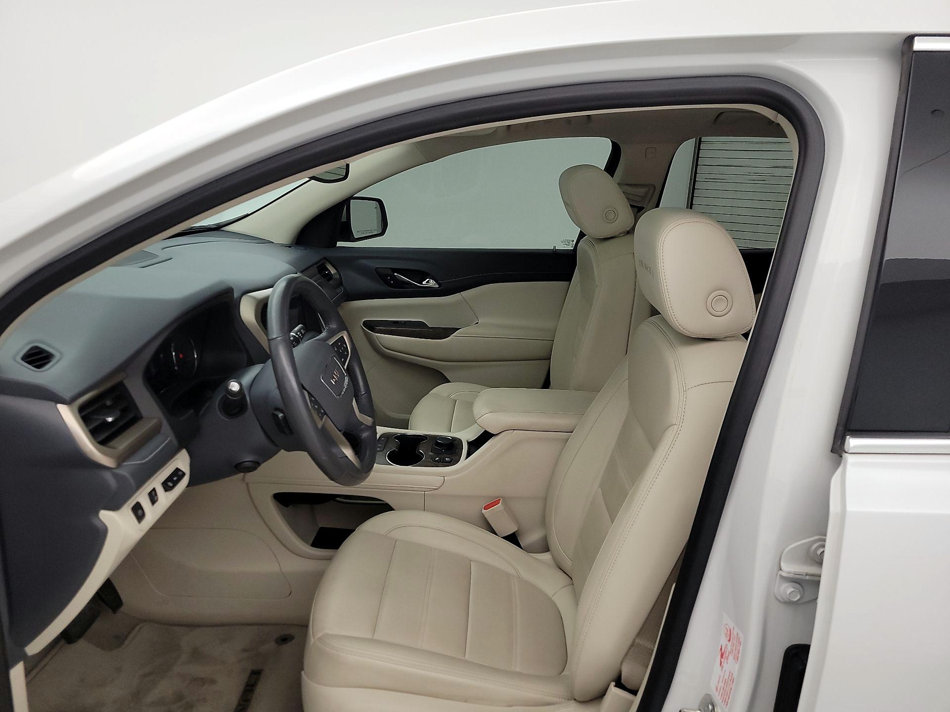 Thumbnail: 2021 GMC Acadia - 11
