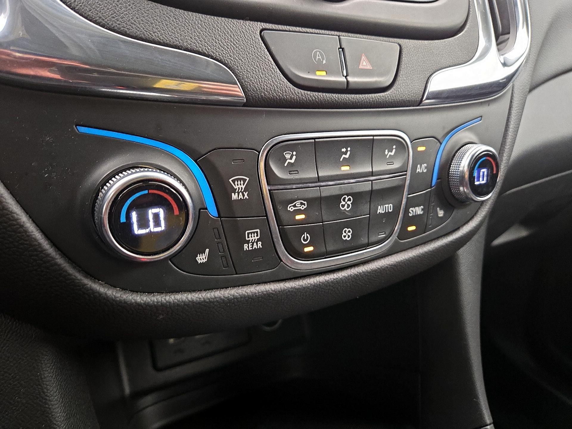 Thumbnail: 2022 Chevrolet Equinox - 16