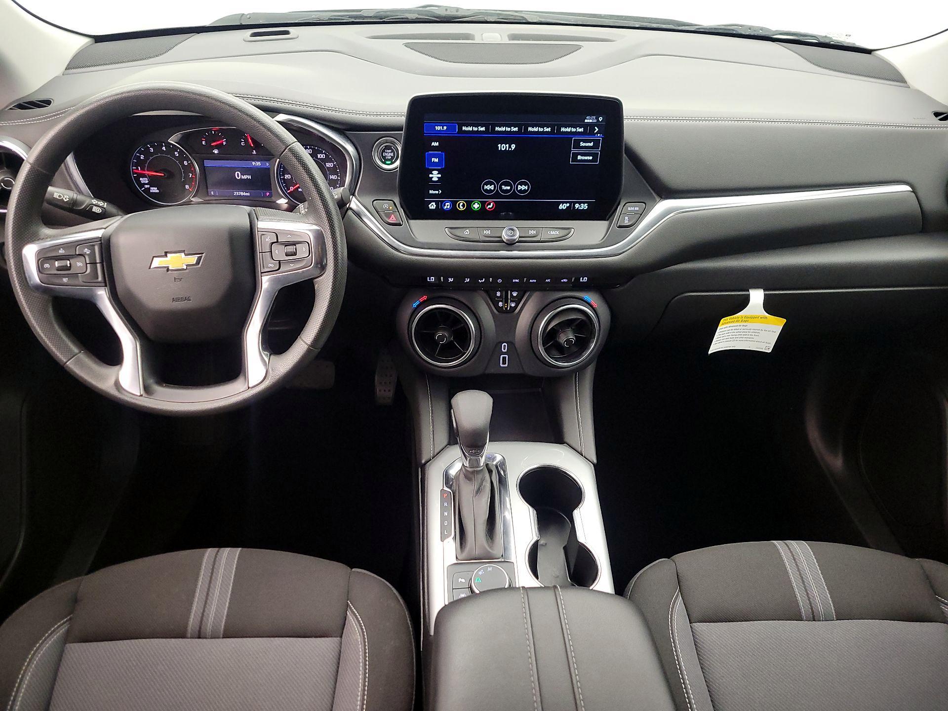 Thumbnail: 2023 Chevrolet Blazer - 9
