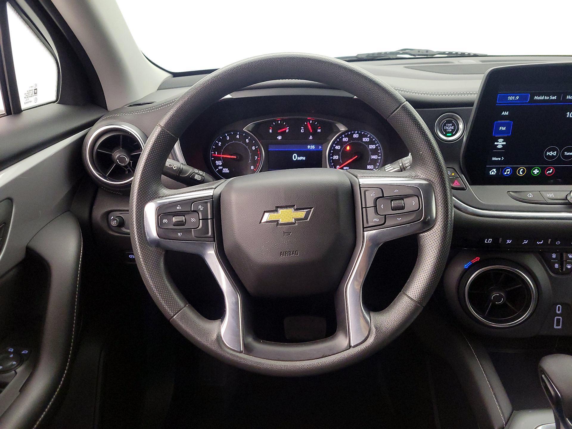 Thumbnail: 2023 Chevrolet Blazer - 10