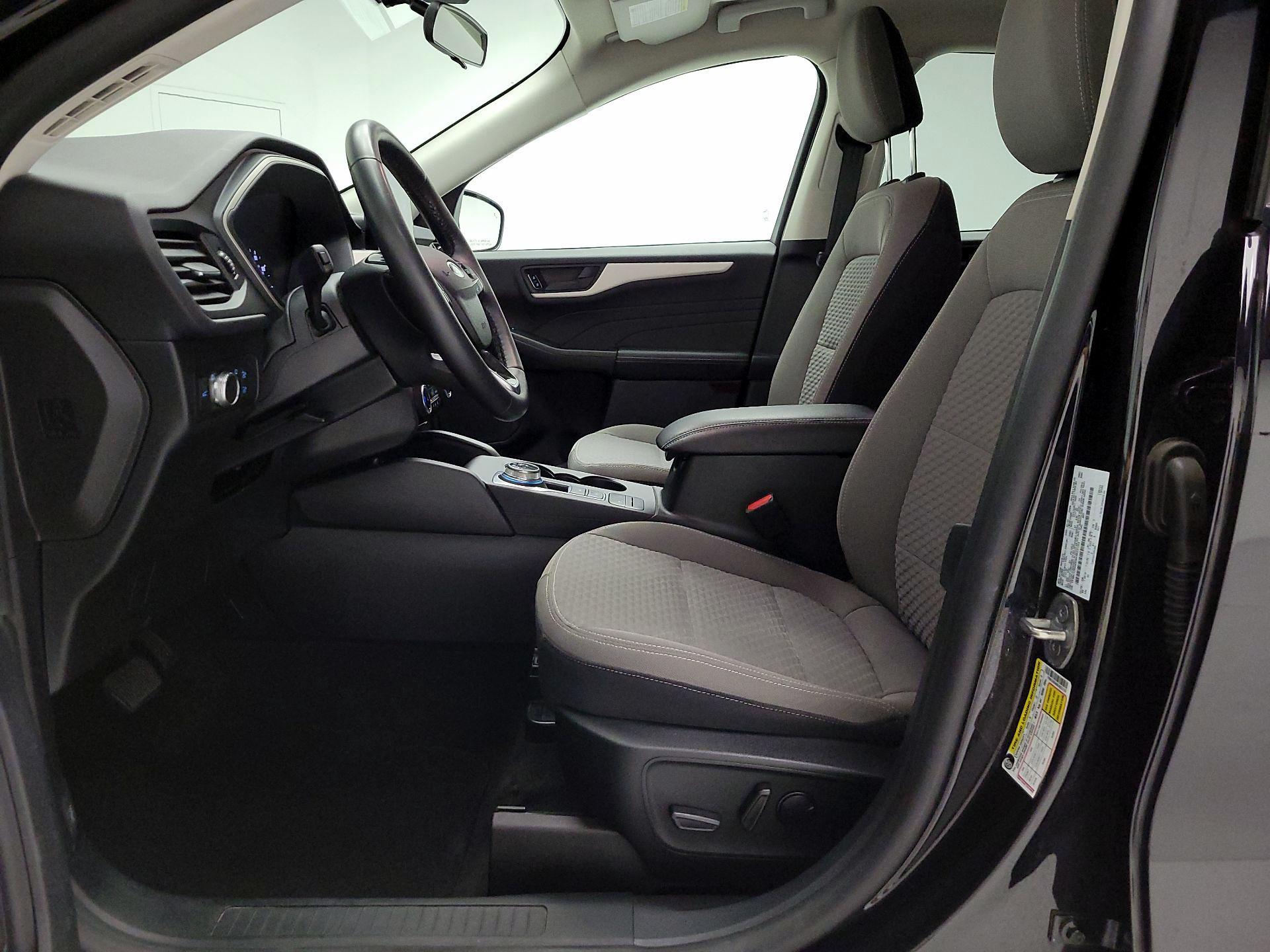 Thumbnail: 2022 Ford Escape - 11