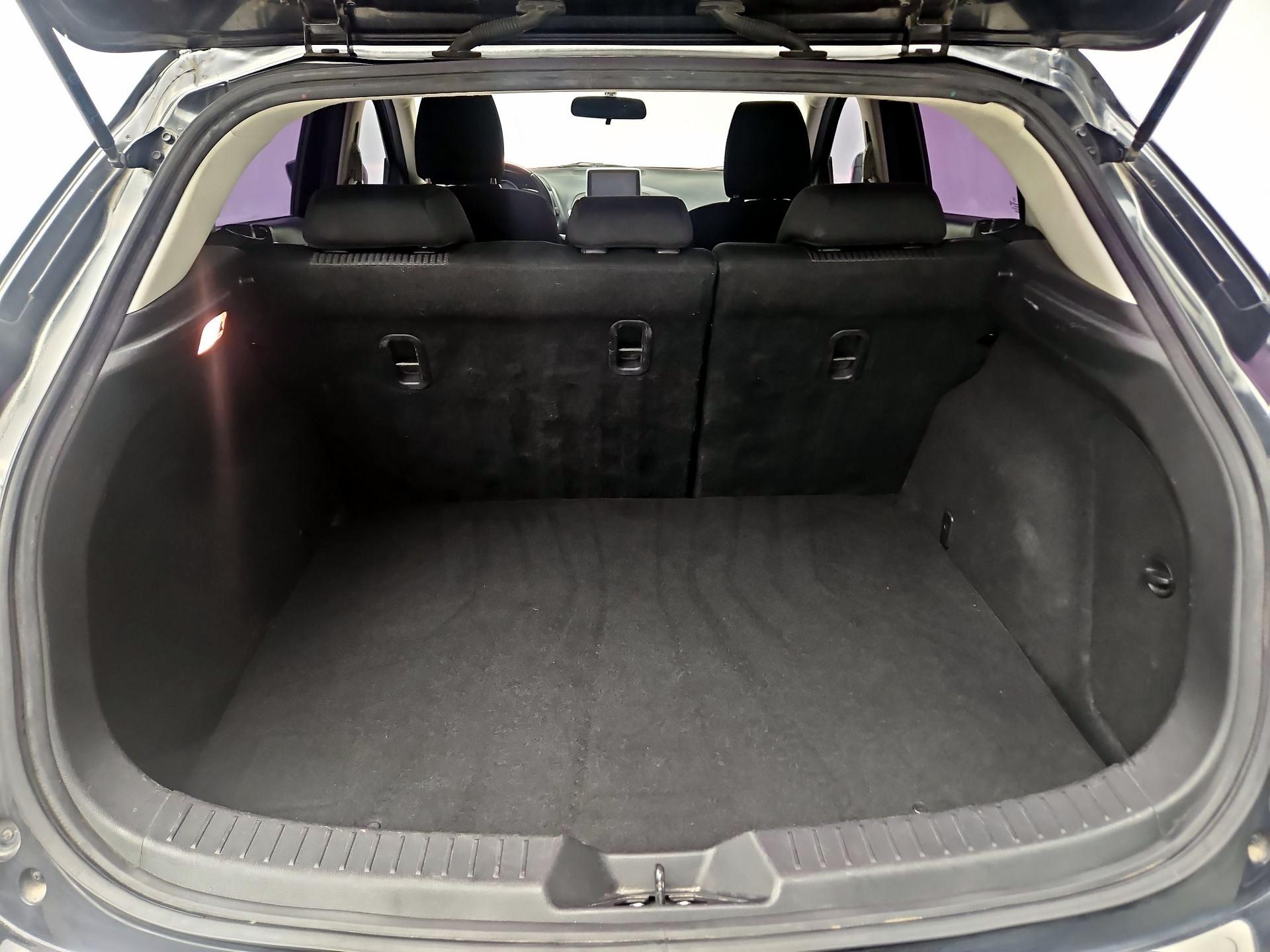 Thumbnail: 2015 Mazda Mazda3 - 20