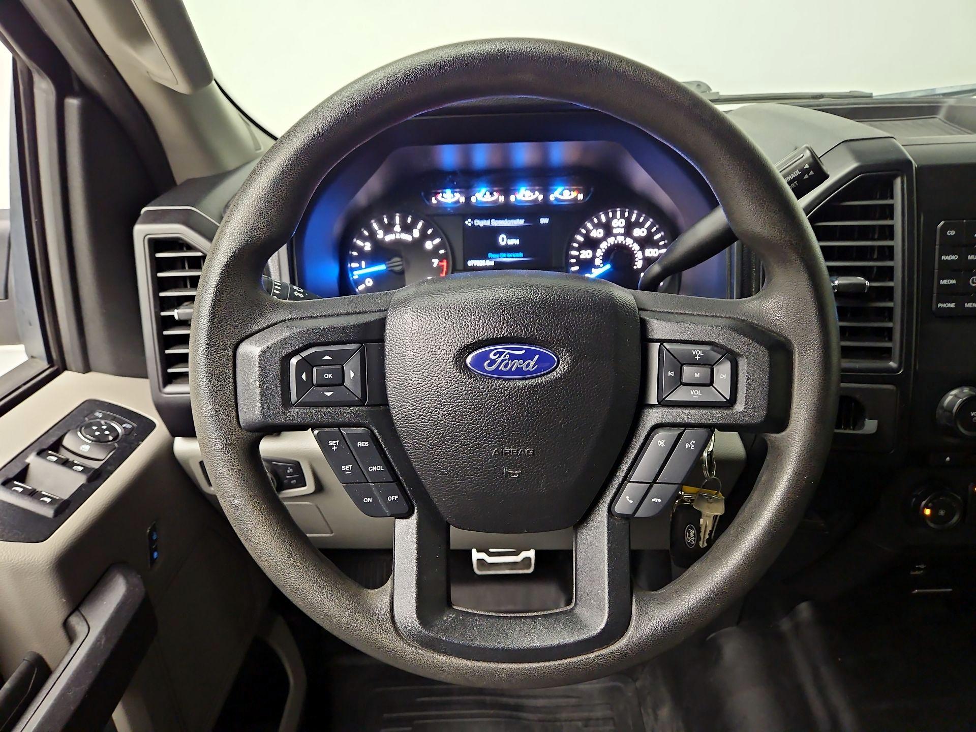 Thumbnail: 2017 Ford F-150 - 10