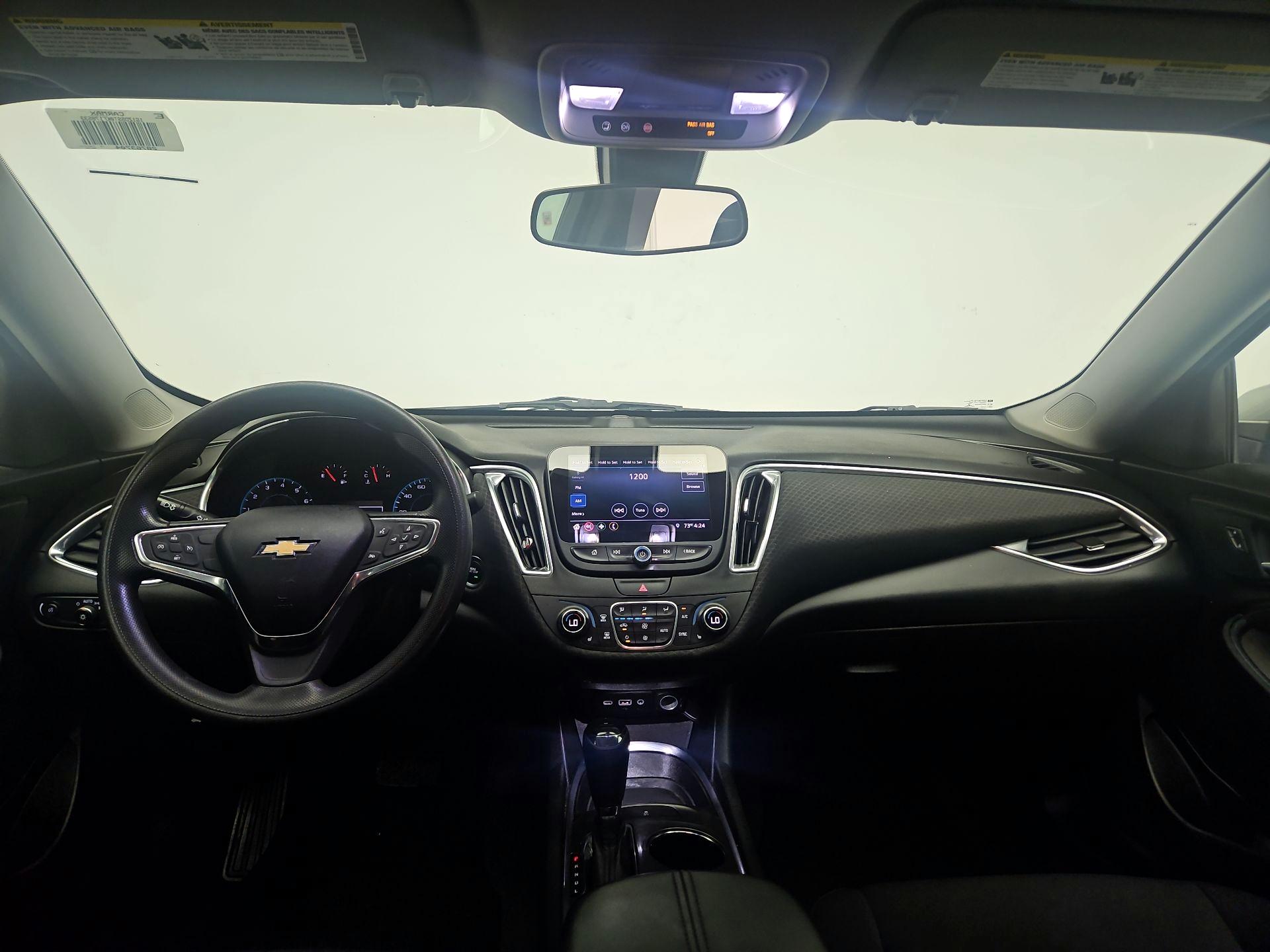Thumbnail: 2019 Chevrolet Malibu - 9