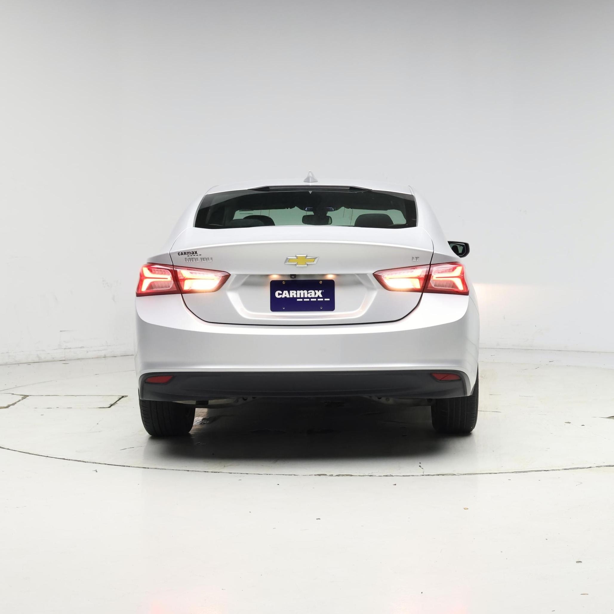 Thumbnail: 2019 Chevrolet Malibu - 6