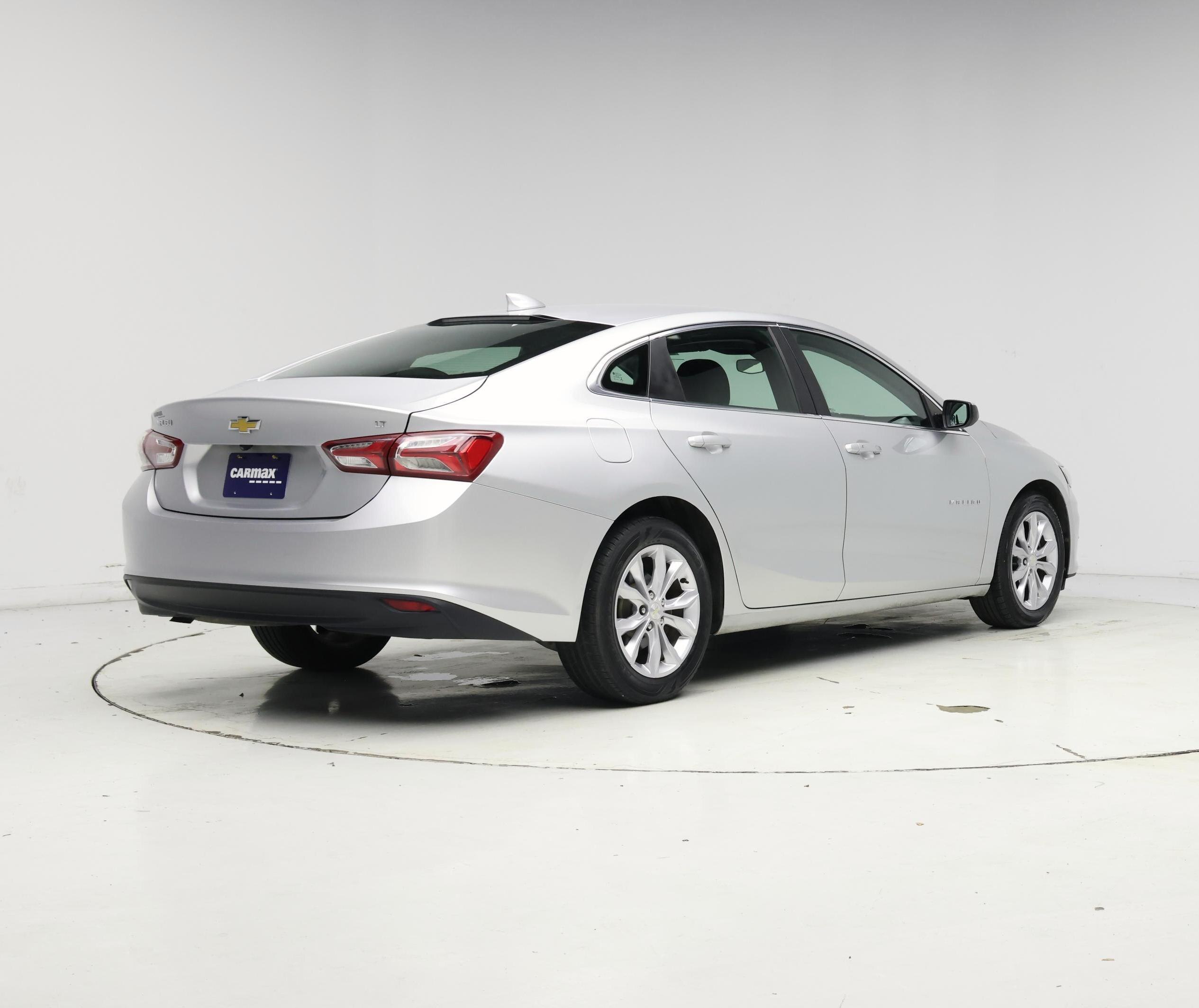 Thumbnail: 2019 Chevrolet Malibu - 8