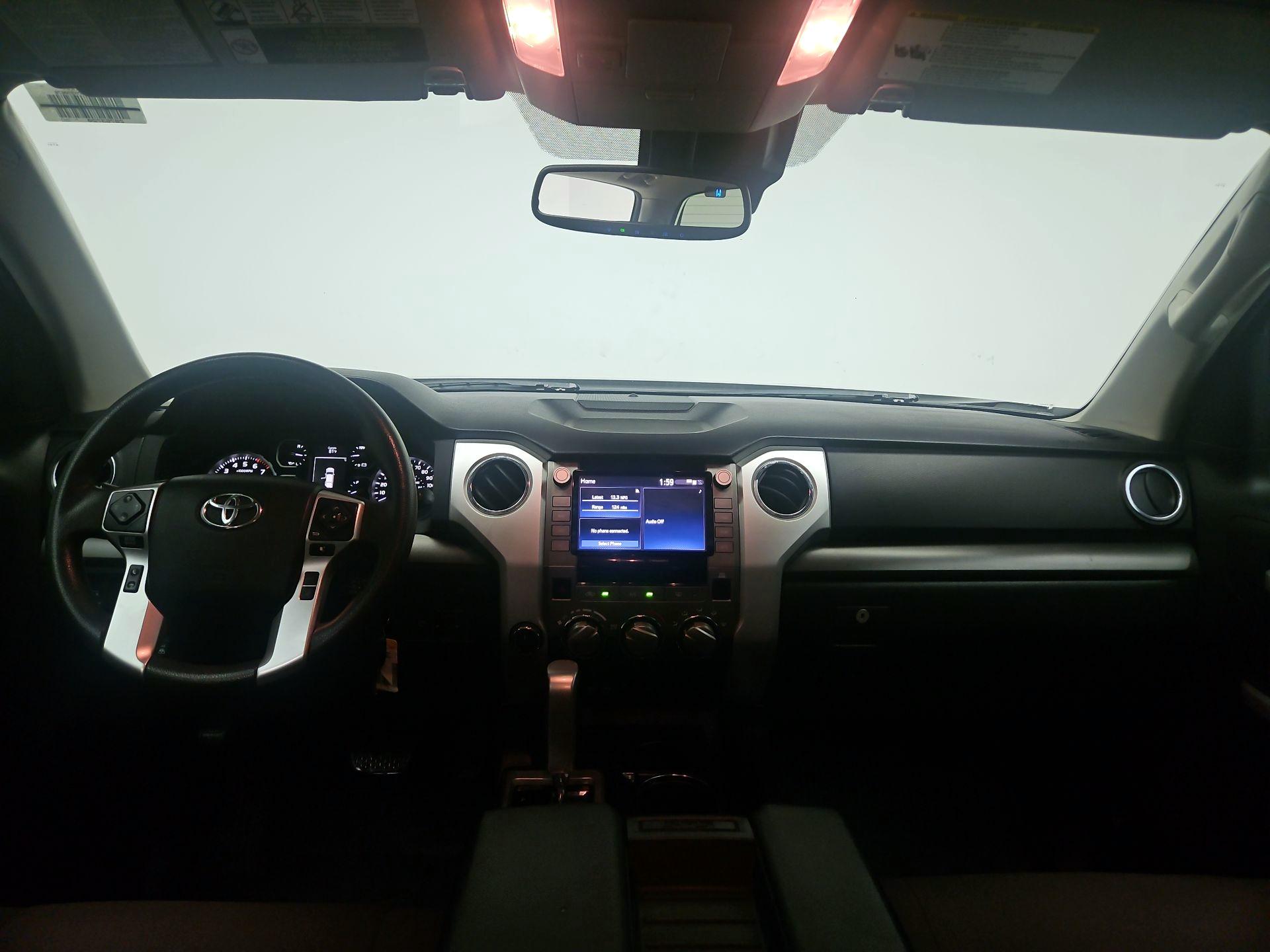 Thumbnail: 2021 Toyota Tundra - 9