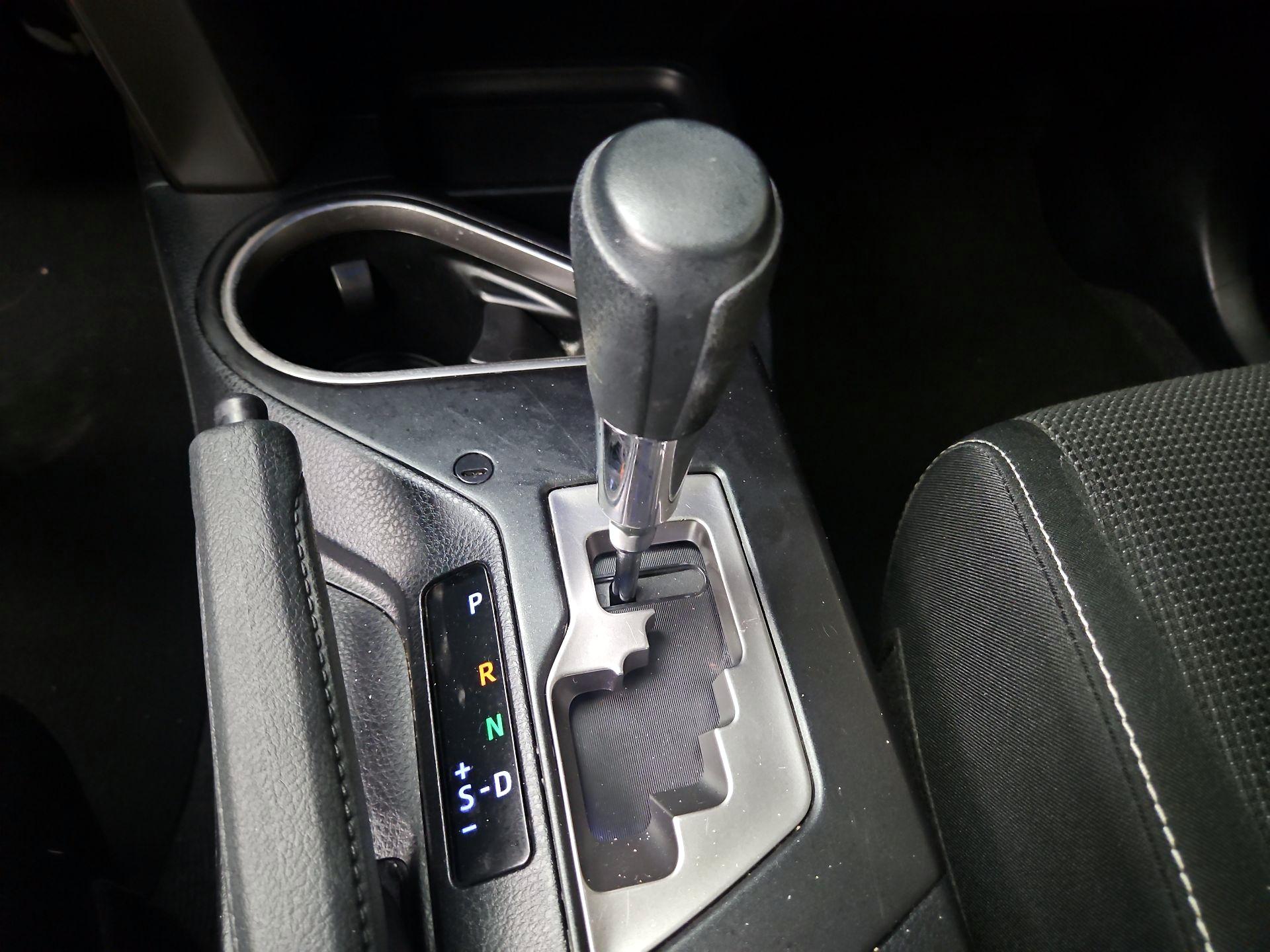 Thumbnail: 2017 Toyota RAV4 - 17