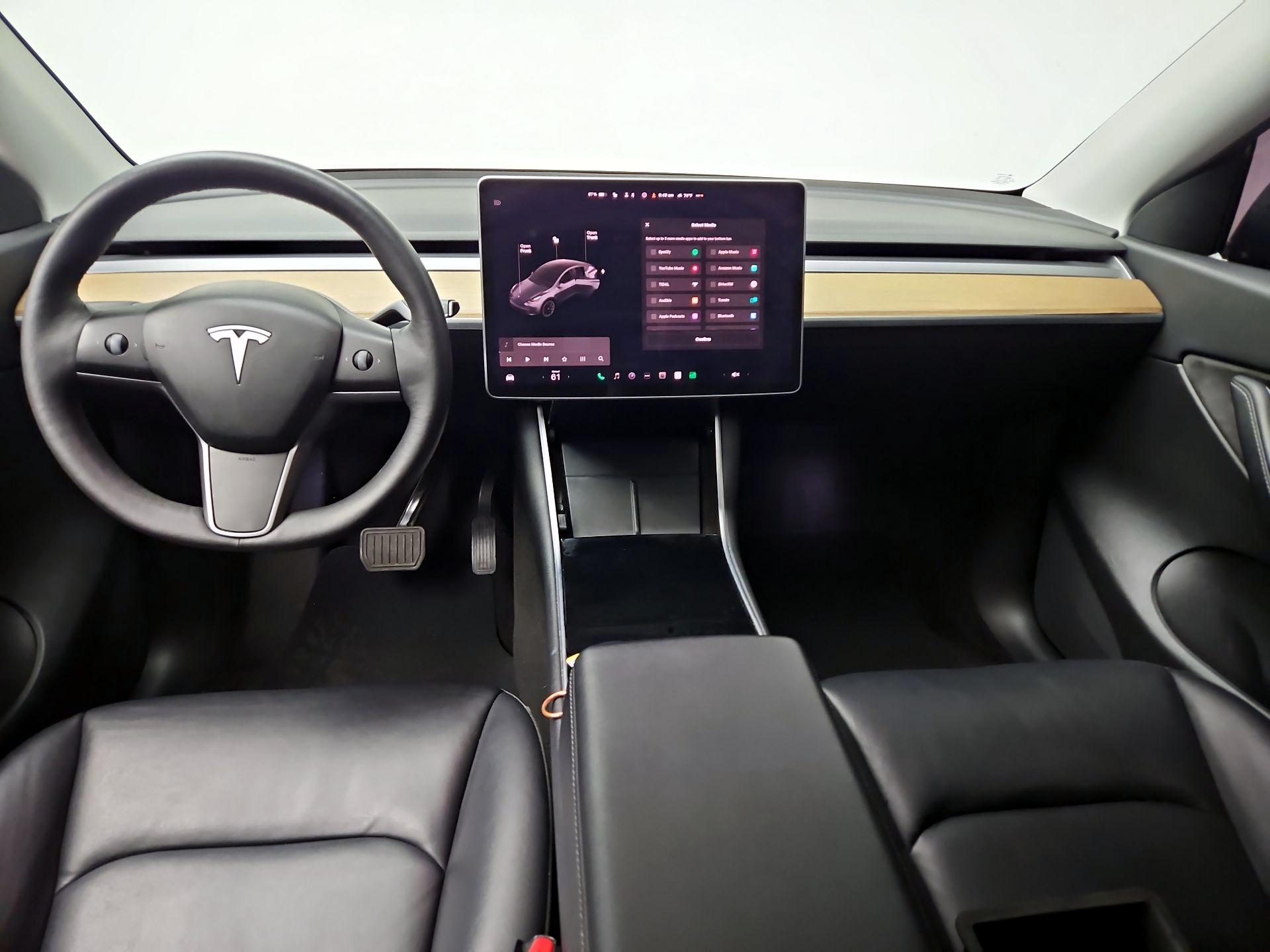Thumbnail: 2021 Tesla Model Y - 9