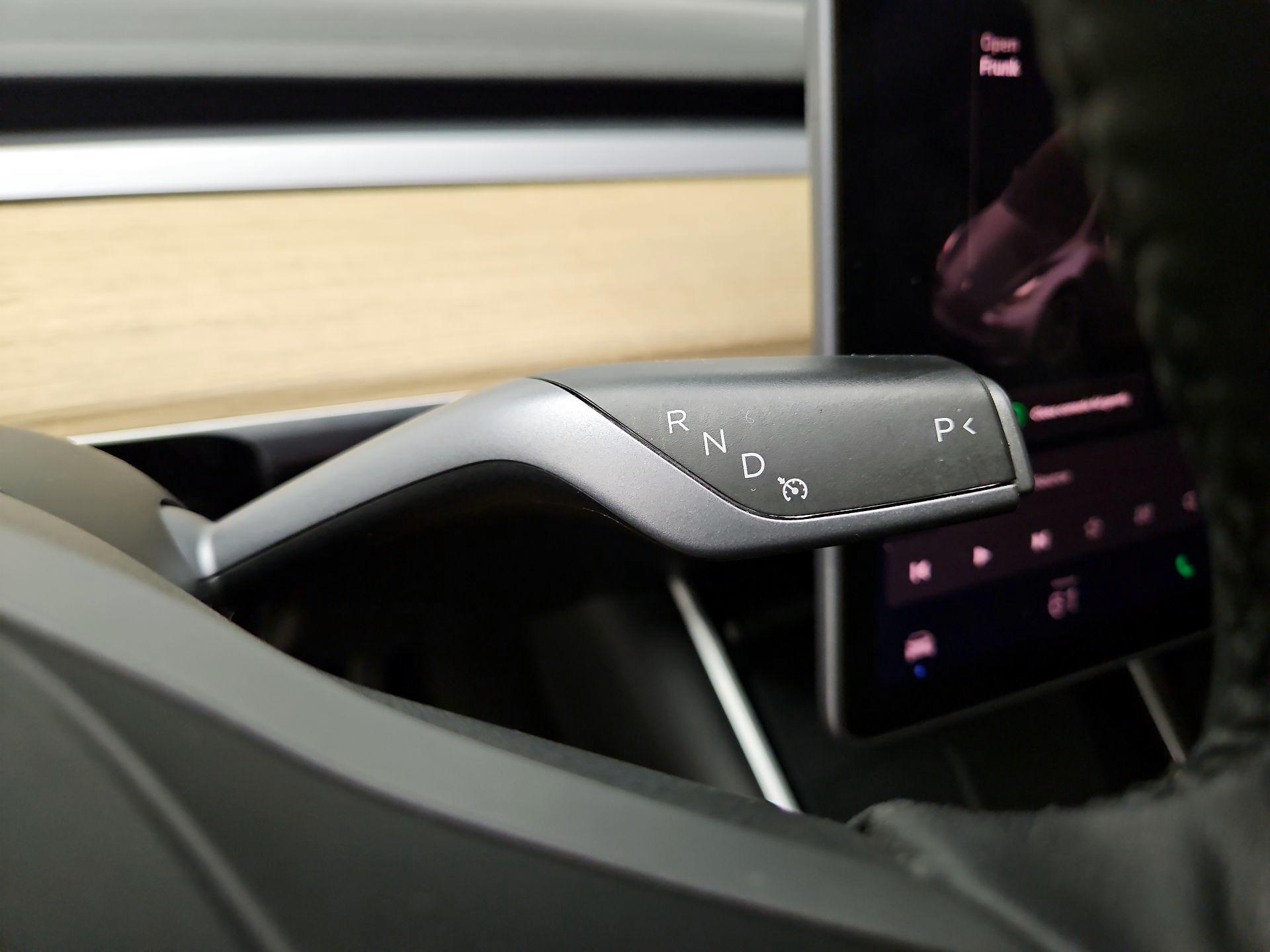 Thumbnail: 2021 Tesla Model Y - 18