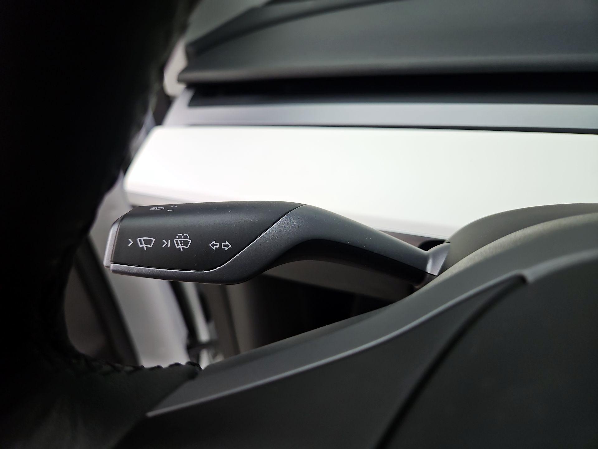 Thumbnail: 2023 Tesla Model Y - 13