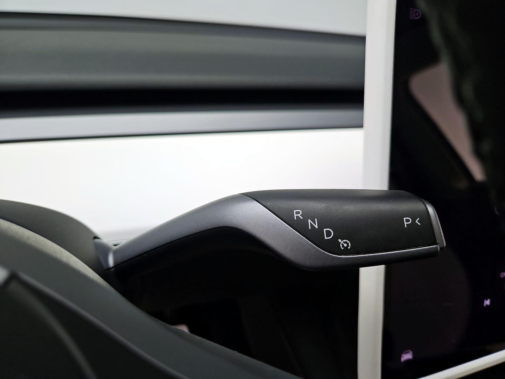 Thumbnail: 2023 Tesla Model Y - 18