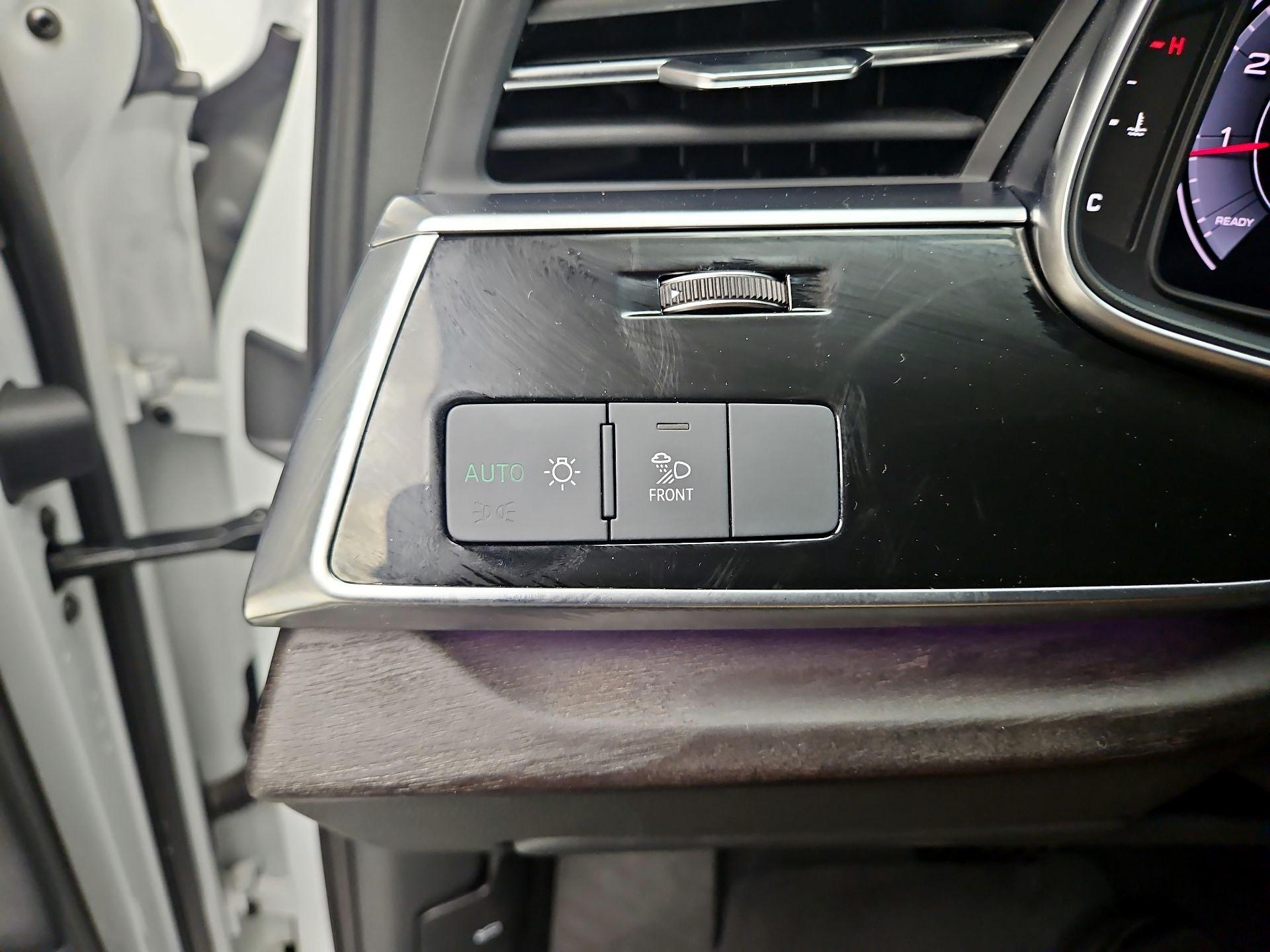 Thumbnail: 2025 Audi Q7 - 13