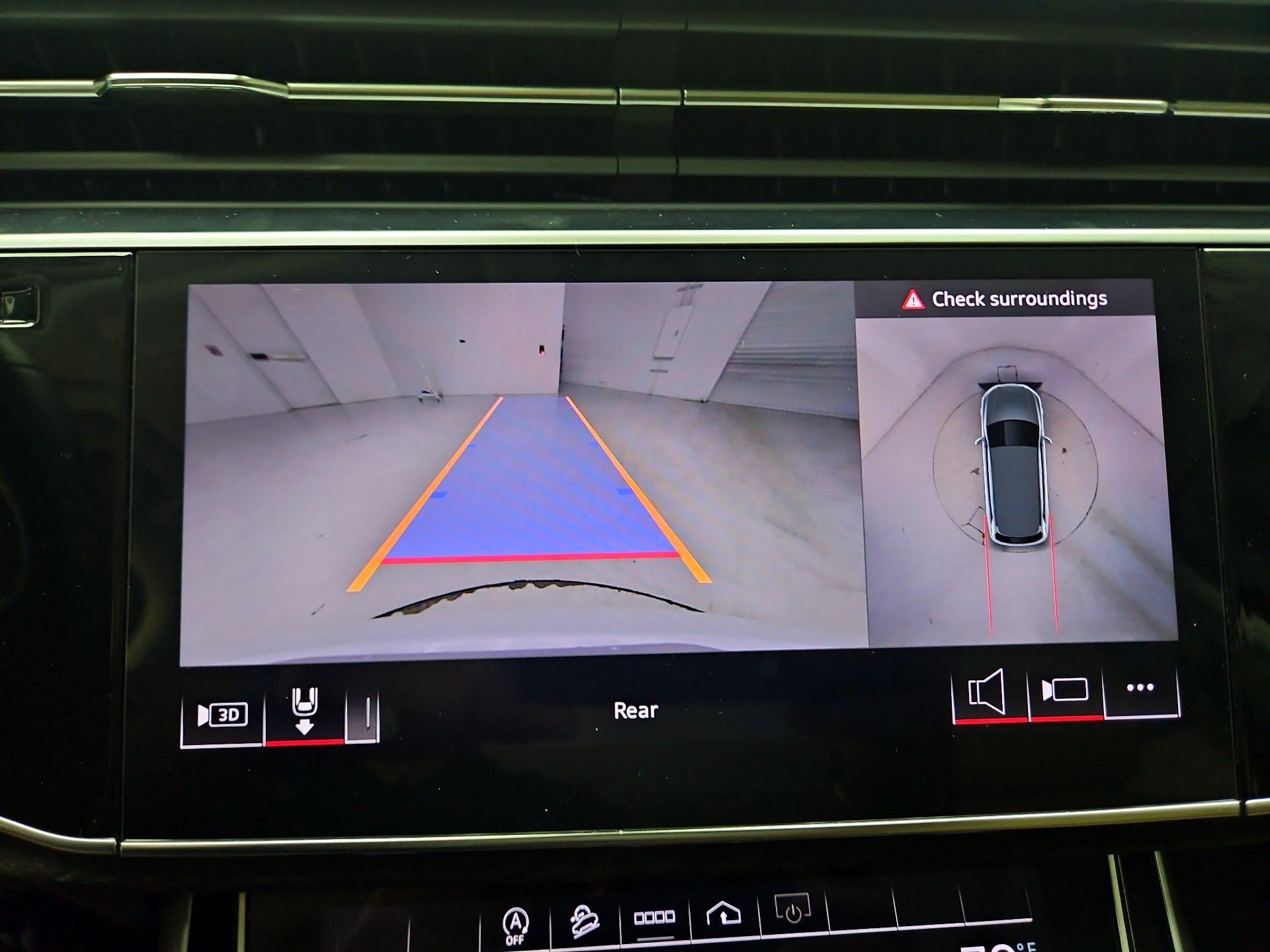 Thumbnail: 2025 Audi Q7 - 15