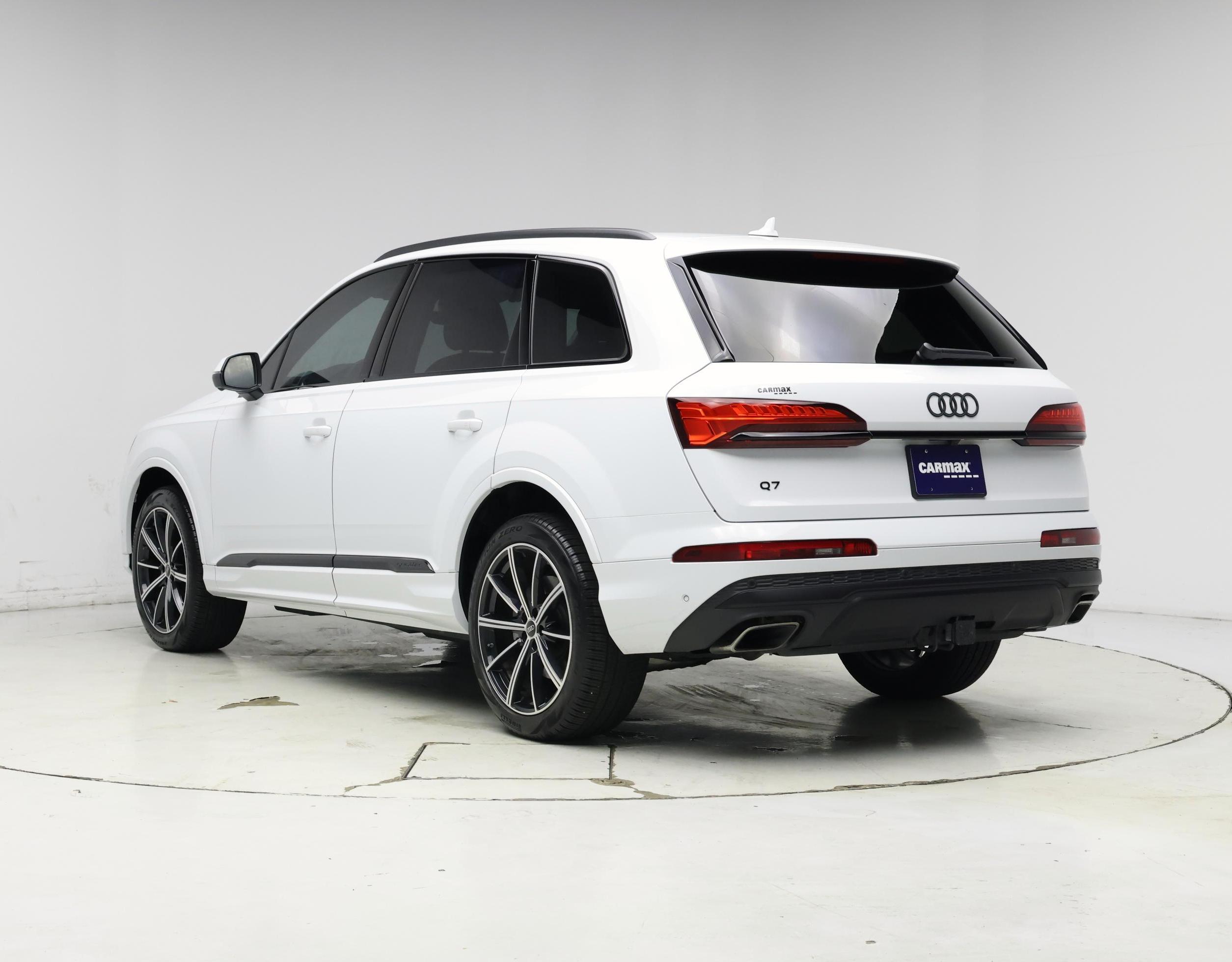 Thumbnail: 2025 Audi Q7 - 2