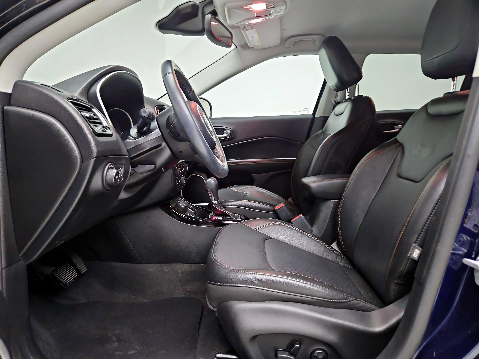 Thumbnail: 2021 Jeep Compass - 11