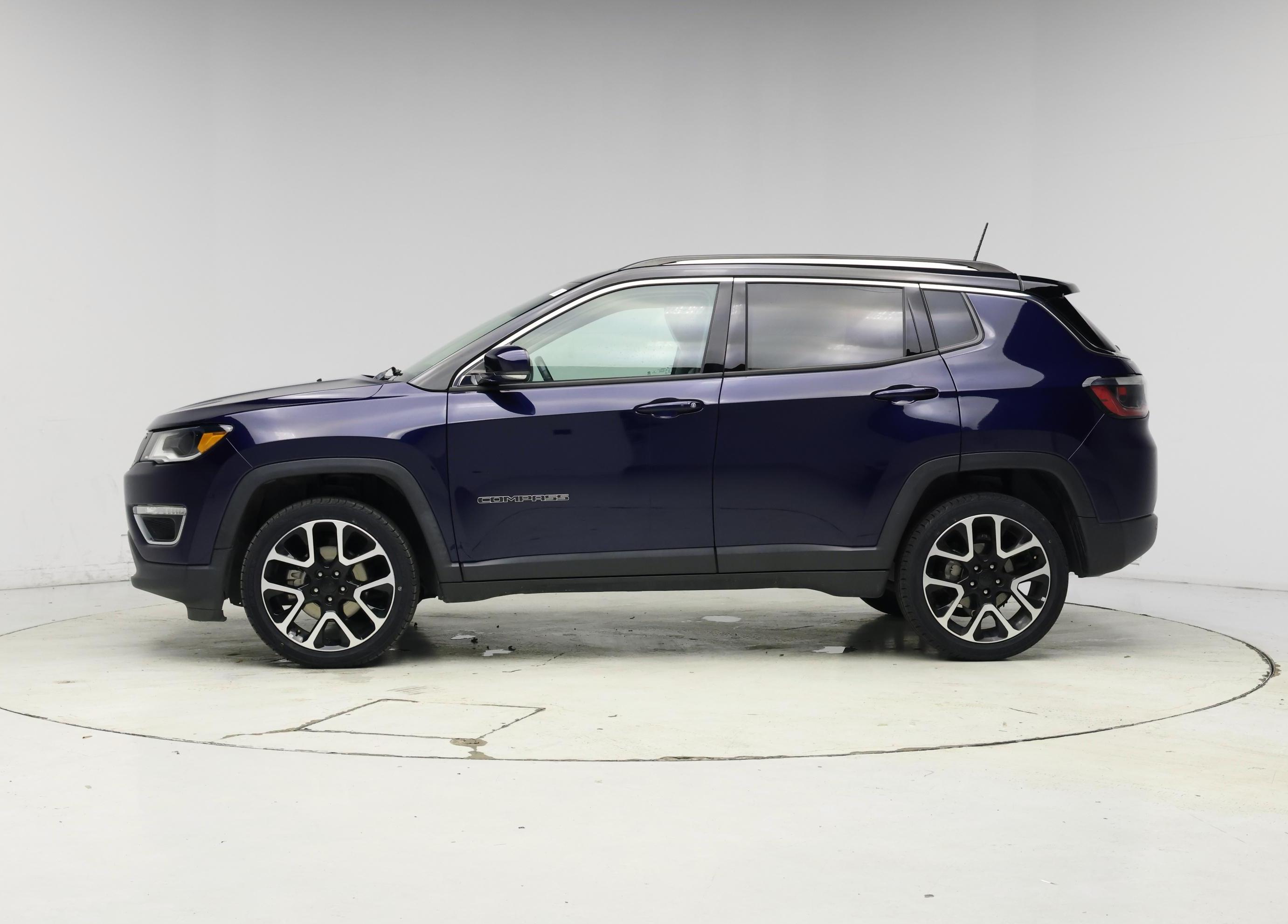 Thumbnail: 2021 Jeep Compass - 3