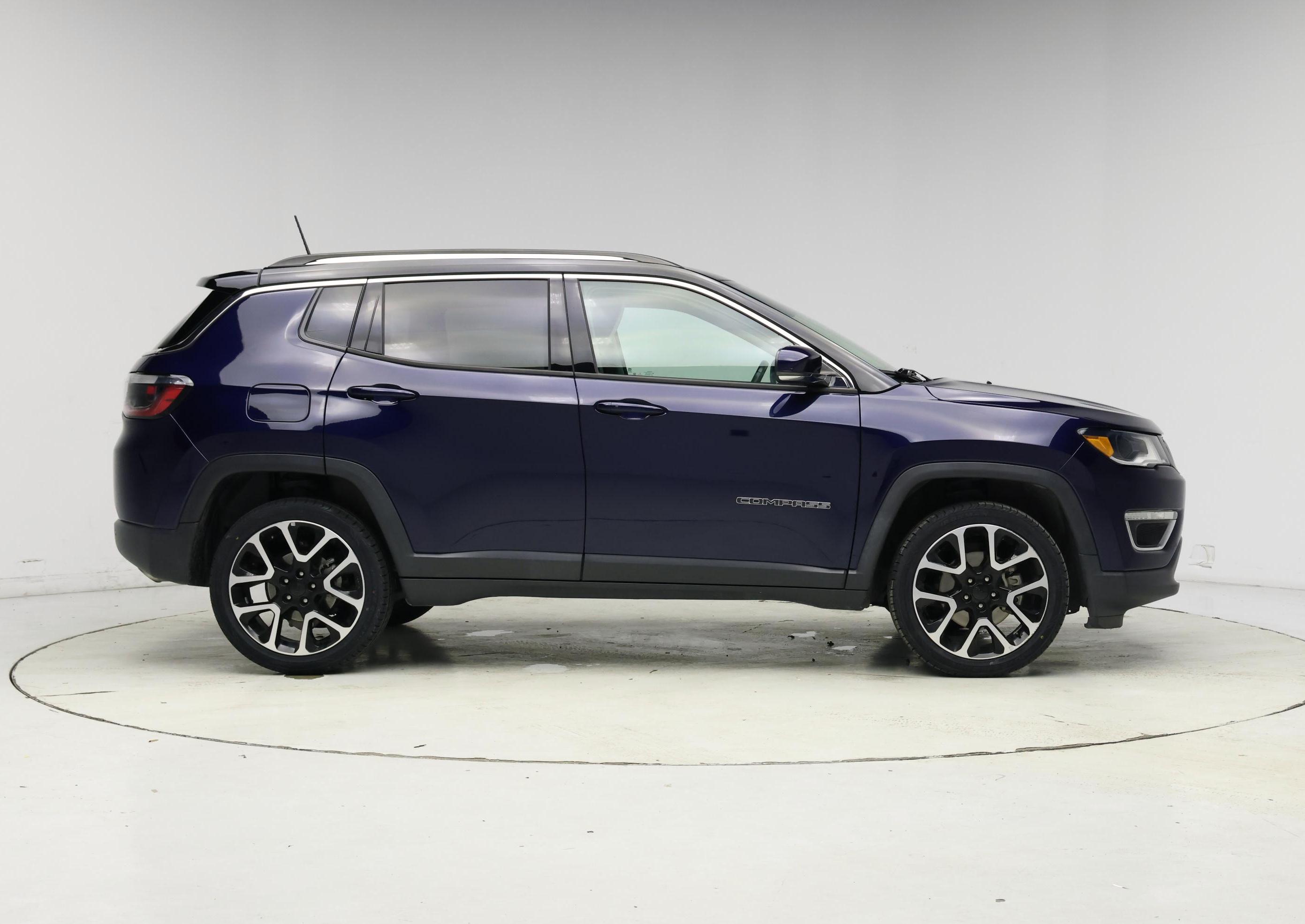 Thumbnail: 2021 Jeep Compass - 7