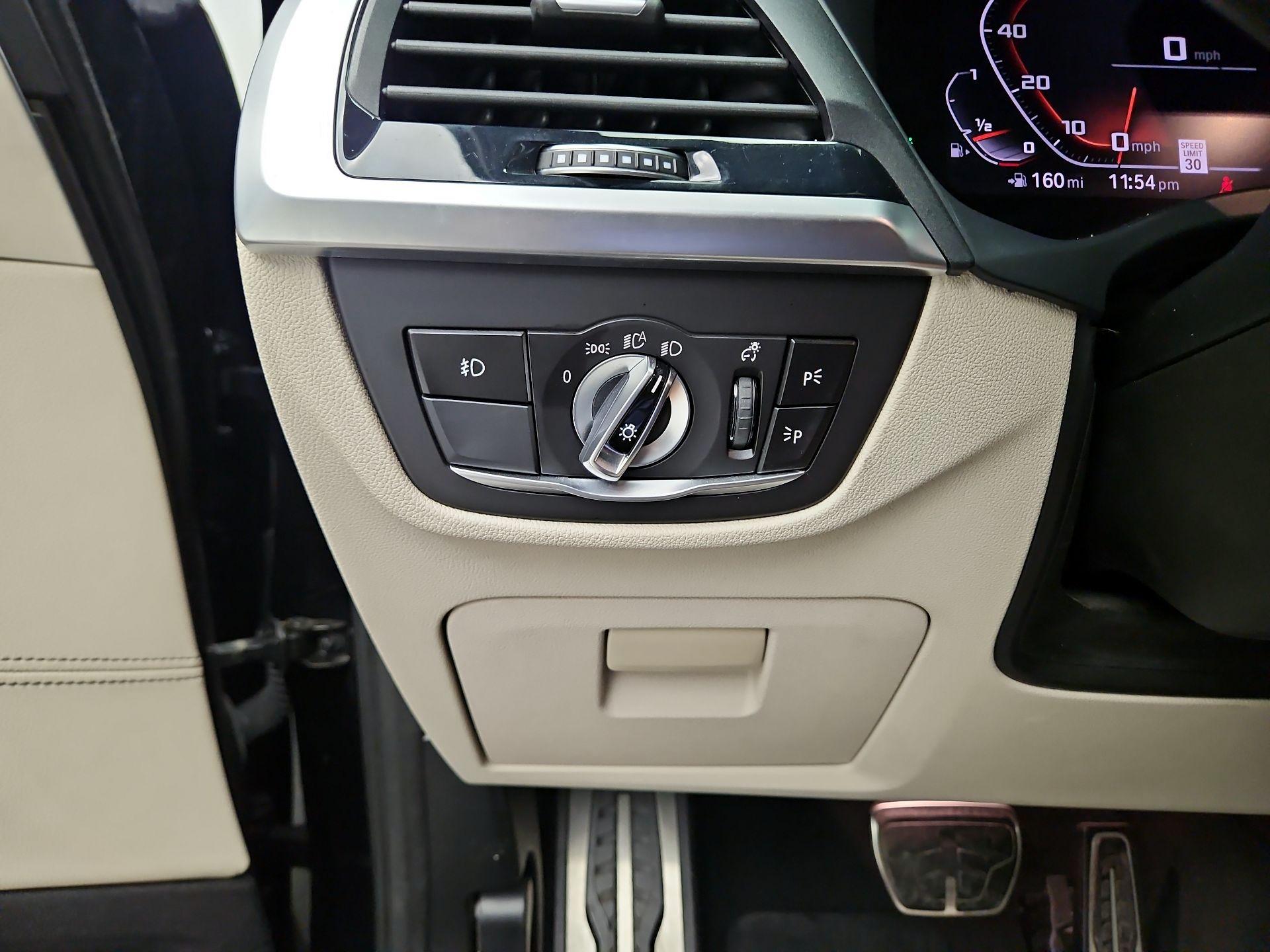 Thumbnail: 2020 BMW X4 - 13