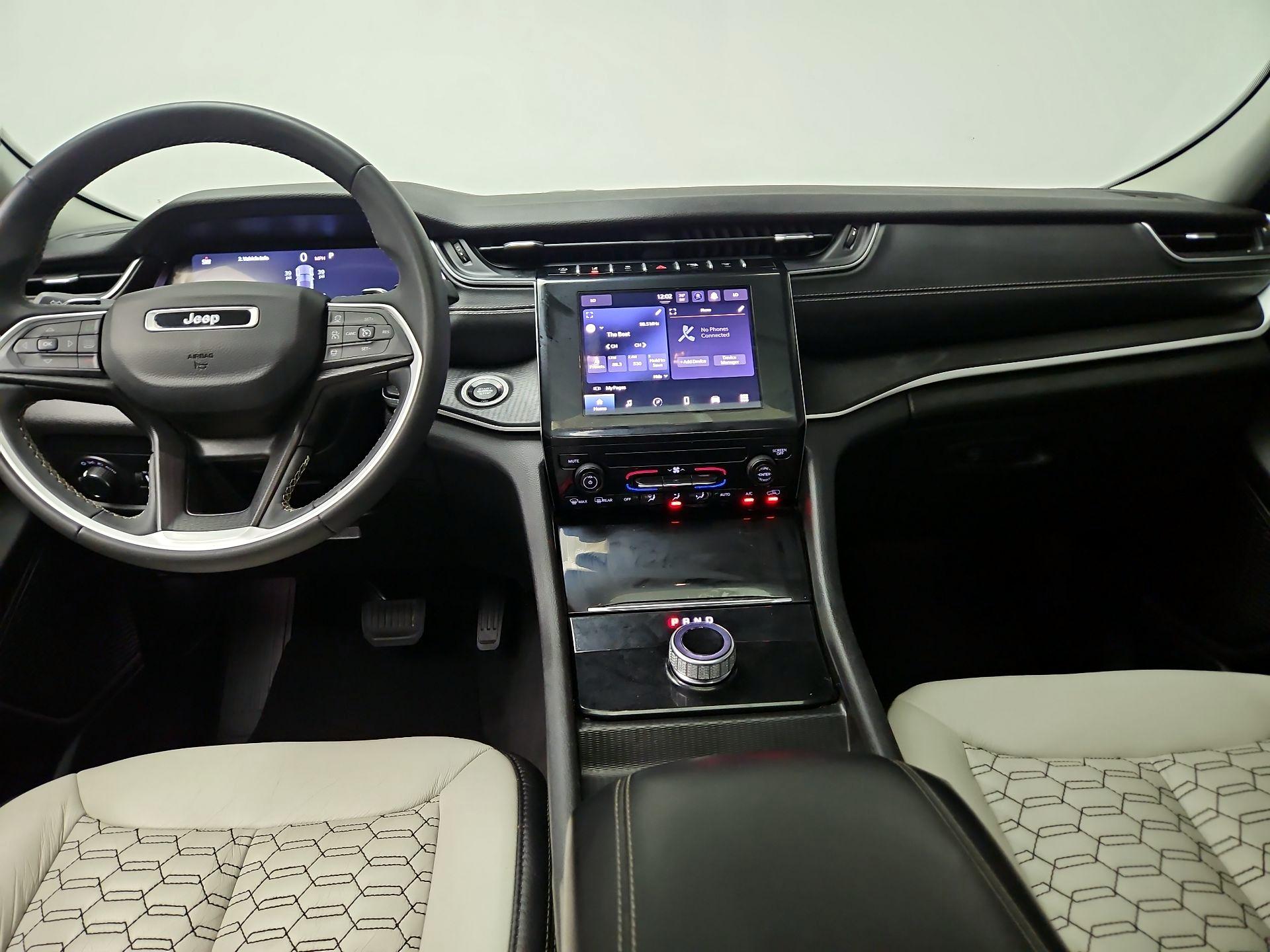 Thumbnail: 2024 Jeep Grand Cherokee - 9