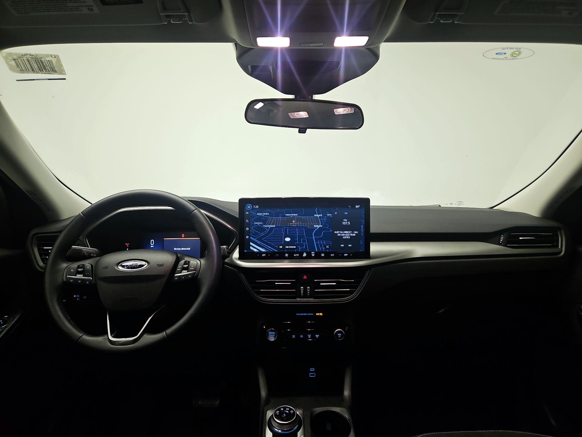 Thumbnail: 2023 Ford Escape - 9