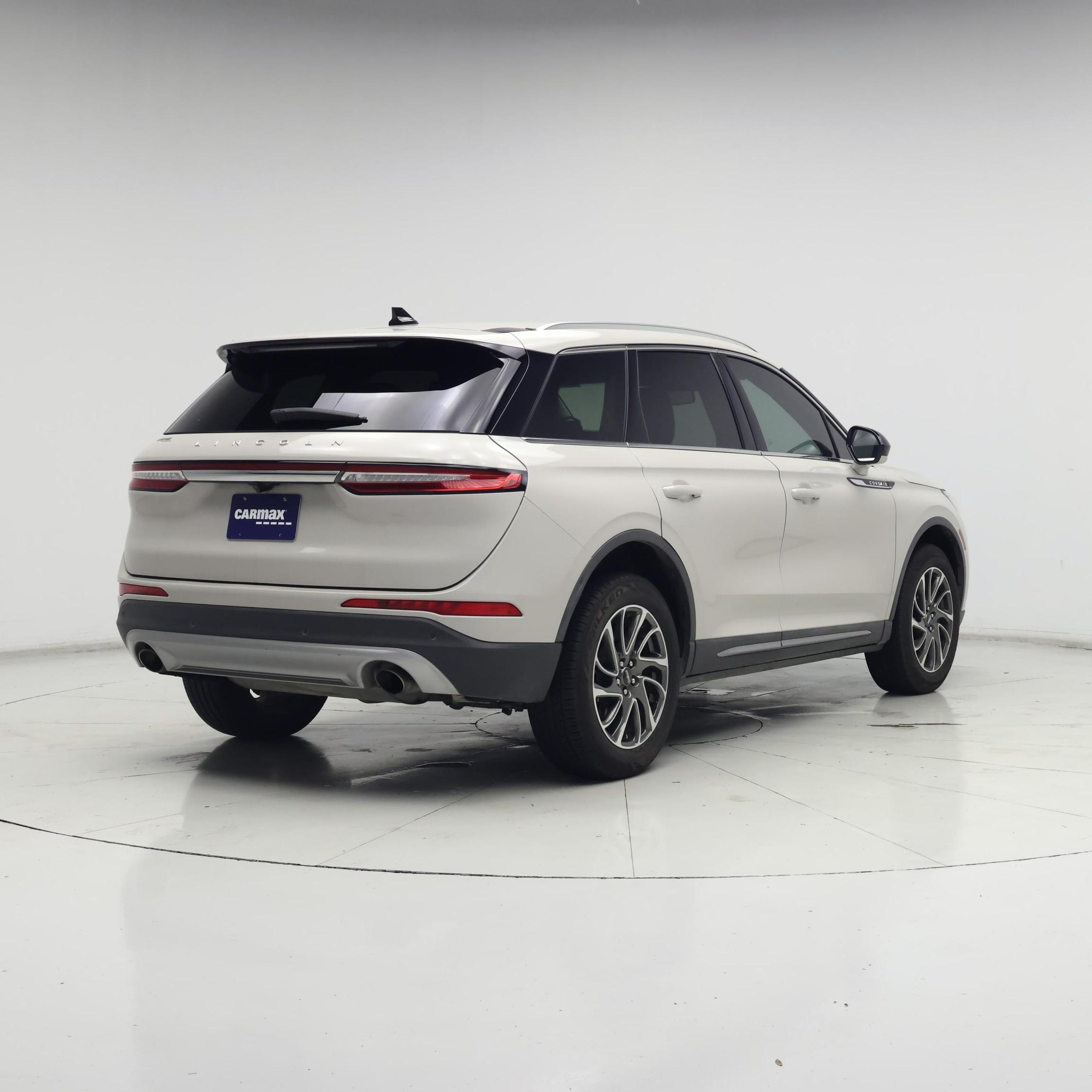 Thumbnail: 2021 Lincoln Corsair - 8
