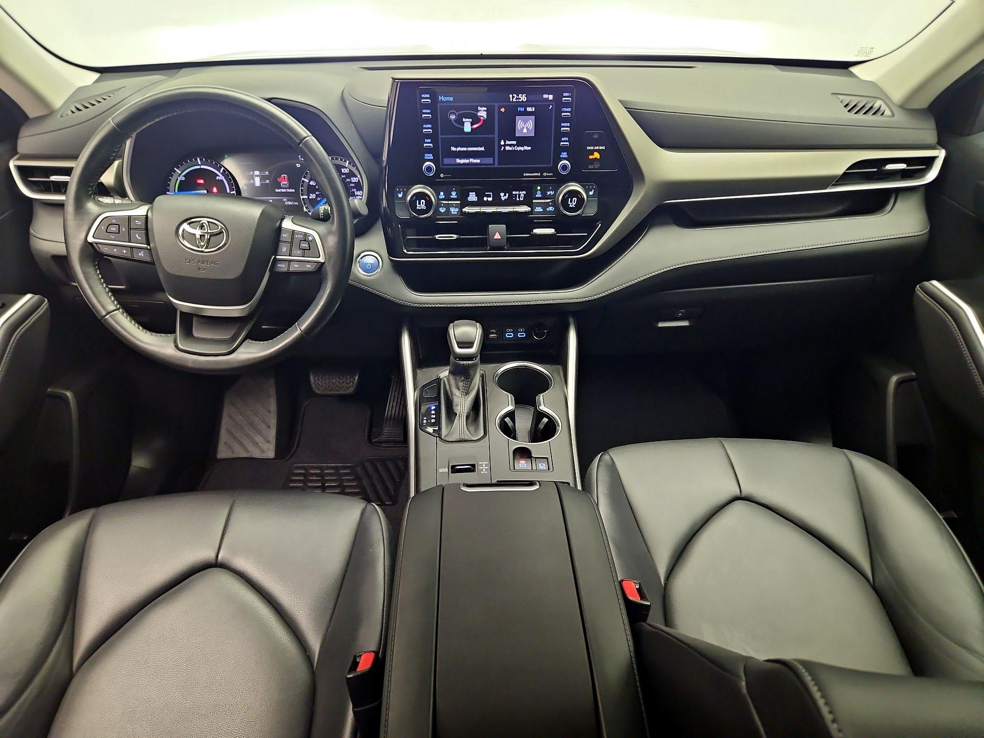 Thumbnail: 2022 Toyota Highlander - 9