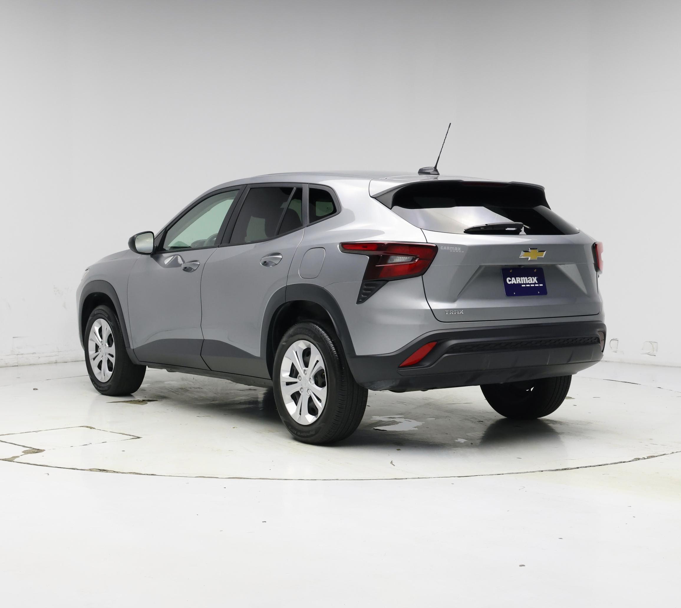 Thumbnail: 2024 Chevrolet Trax - 2