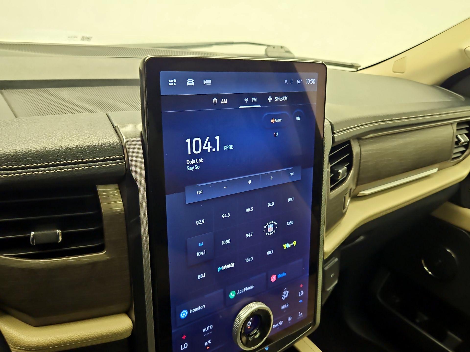 Thumbnail: 2022 Ford Expedition MAX - 16
