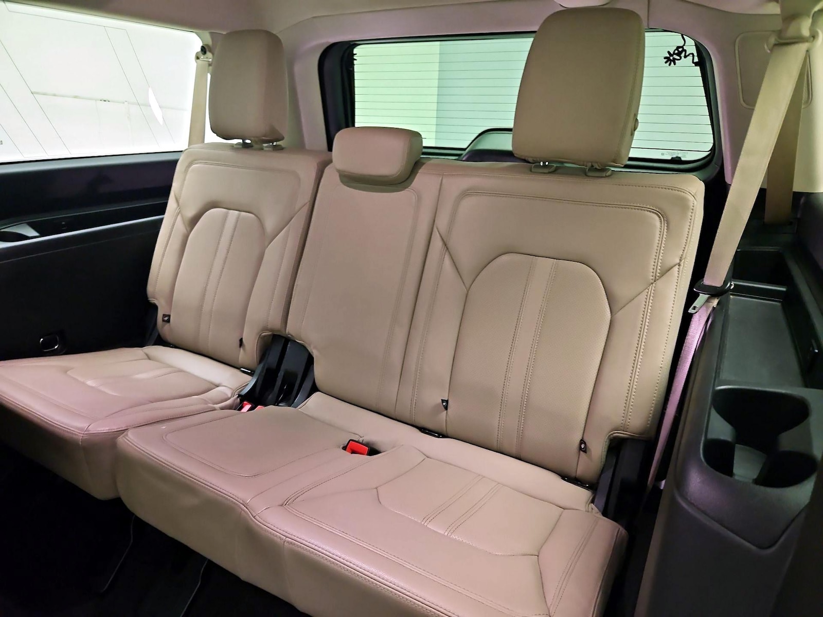 2022 Ford Expedition Limited - Photo 23