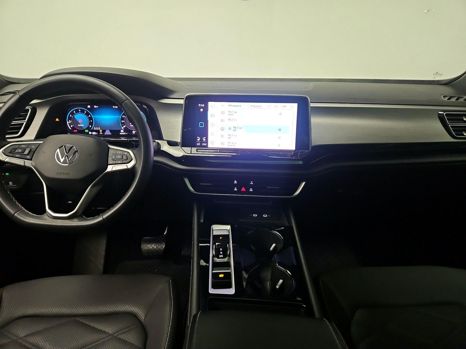 Thumbnail: 2024 Volkswagen Atlas - 9