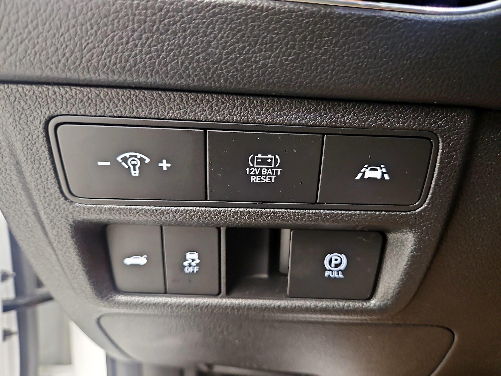 2023 Hyundai Sonata Hybrid Limited - Photo 14