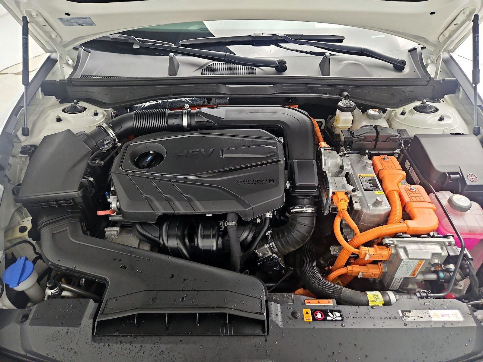 2023 Hyundai Sonata Hybrid Limited - Photo 25