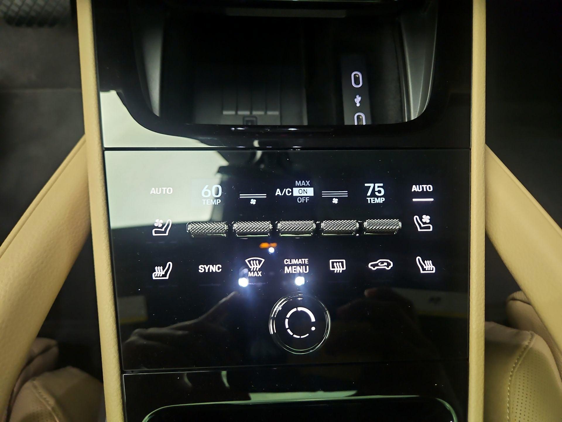 Thumbnail: 2026 Porsche Cayenne - 17