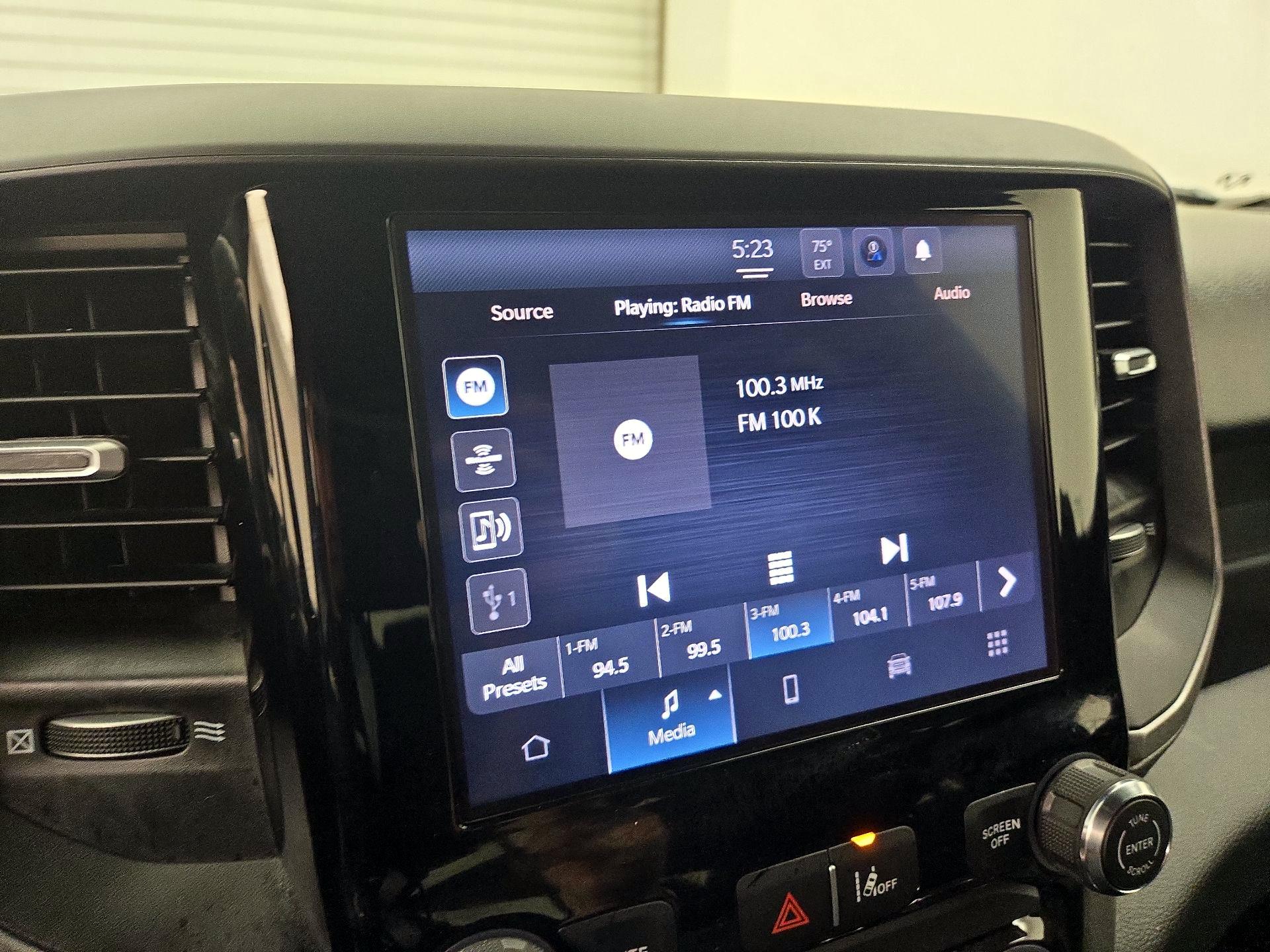 Thumbnail: 2025 RAM 1500 - 15