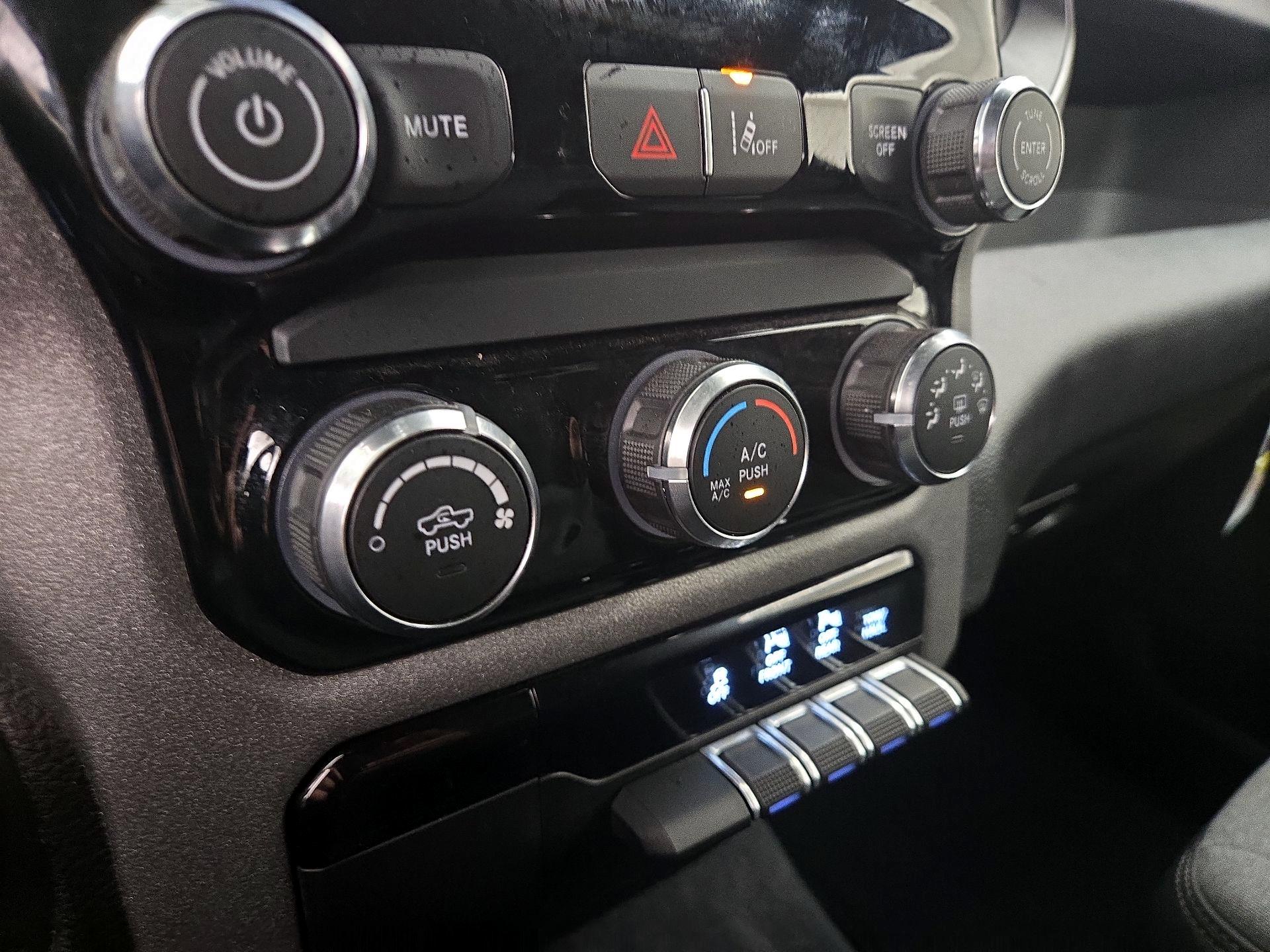 Thumbnail: 2025 RAM 1500 - 16