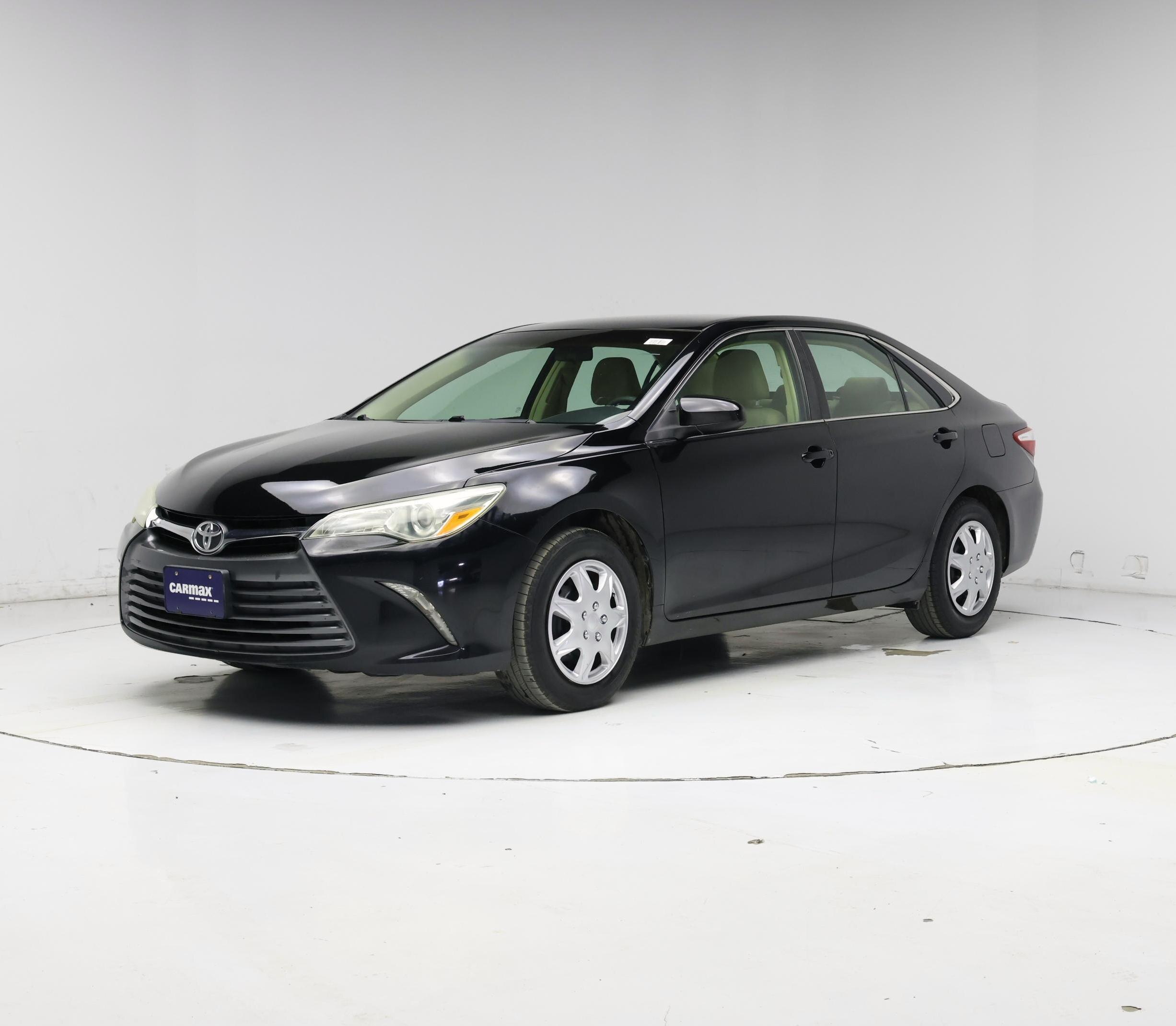 Thumbnail: 2015 Toyota Camry - 4
